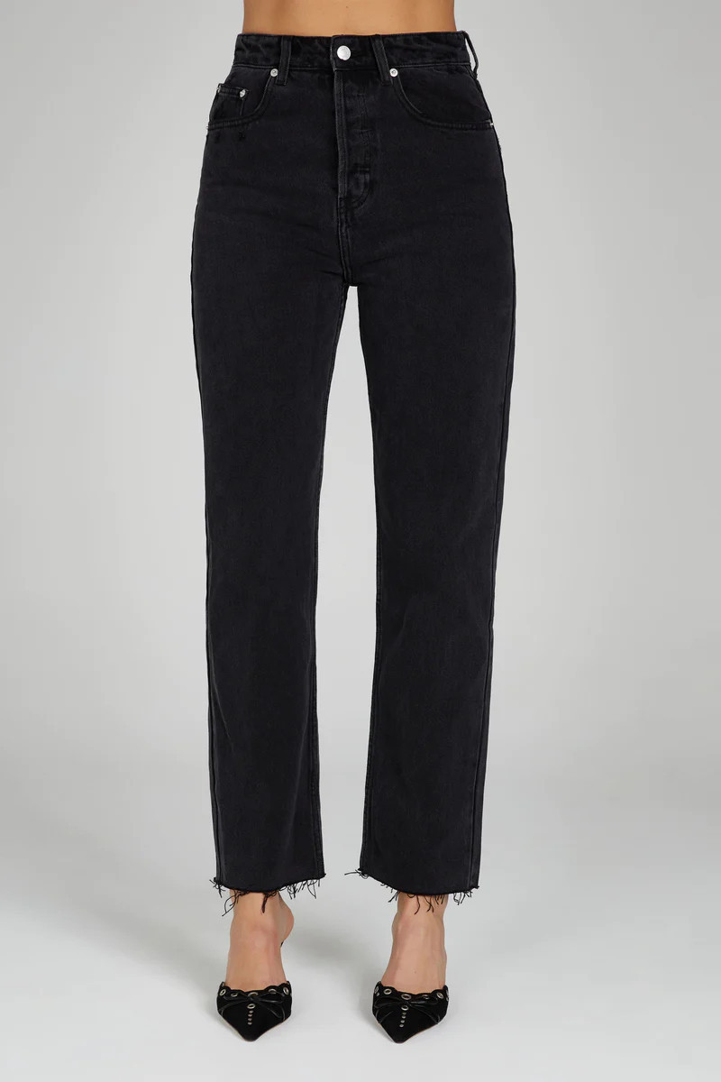 Tina Mom Jean - Washed Black | MESHKI US