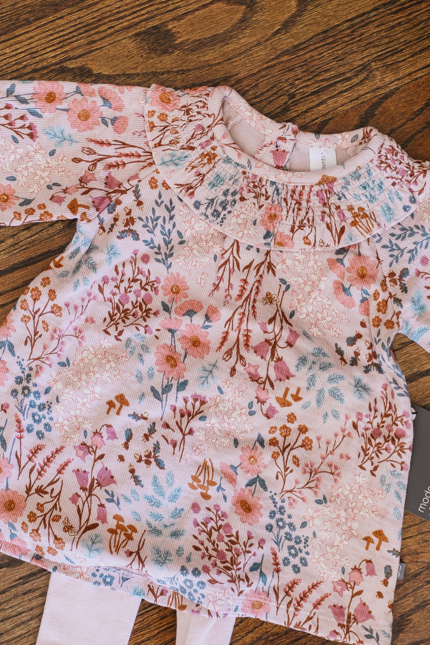 #walmartpartner This sweet charming ruffle dress from @walmartfashion is perfect for your baby girl and ideal for fall! 🍂 With its adorable ruffles and cozy style, she’ll be turning heads while staying comfy all season long.

Walmart // baby girl // fall fashion // ruffle dress // cute styles // cozy outfits // affordable fashion