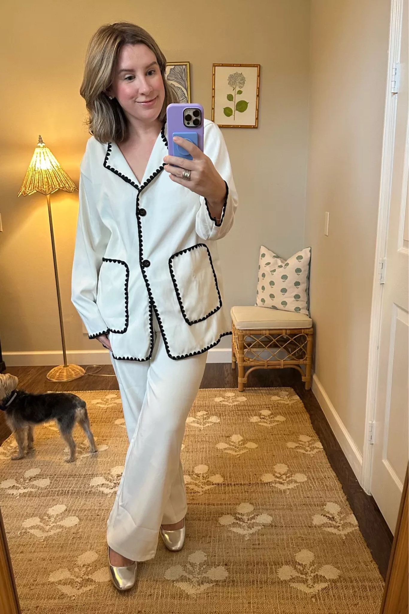 Two piece set! This isn’t loungewear. It’s more of a trendy Loungset you wear out. Also comes in black and runs TTS. This is polyester, so probably not great in summer, but perfect for a *different* look to a holiday party or New Year’s Eve

#LTKmidsize #LTKfindsunder50 #LTKstyletip