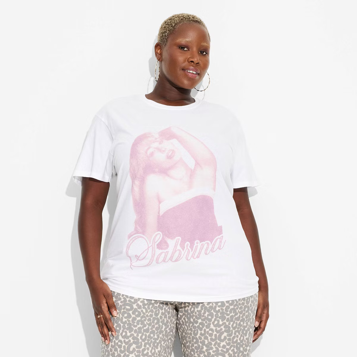 Women's Sabrina Carpenter Short Sleeve Graphic Boyfriend T-Shirt - White | Target