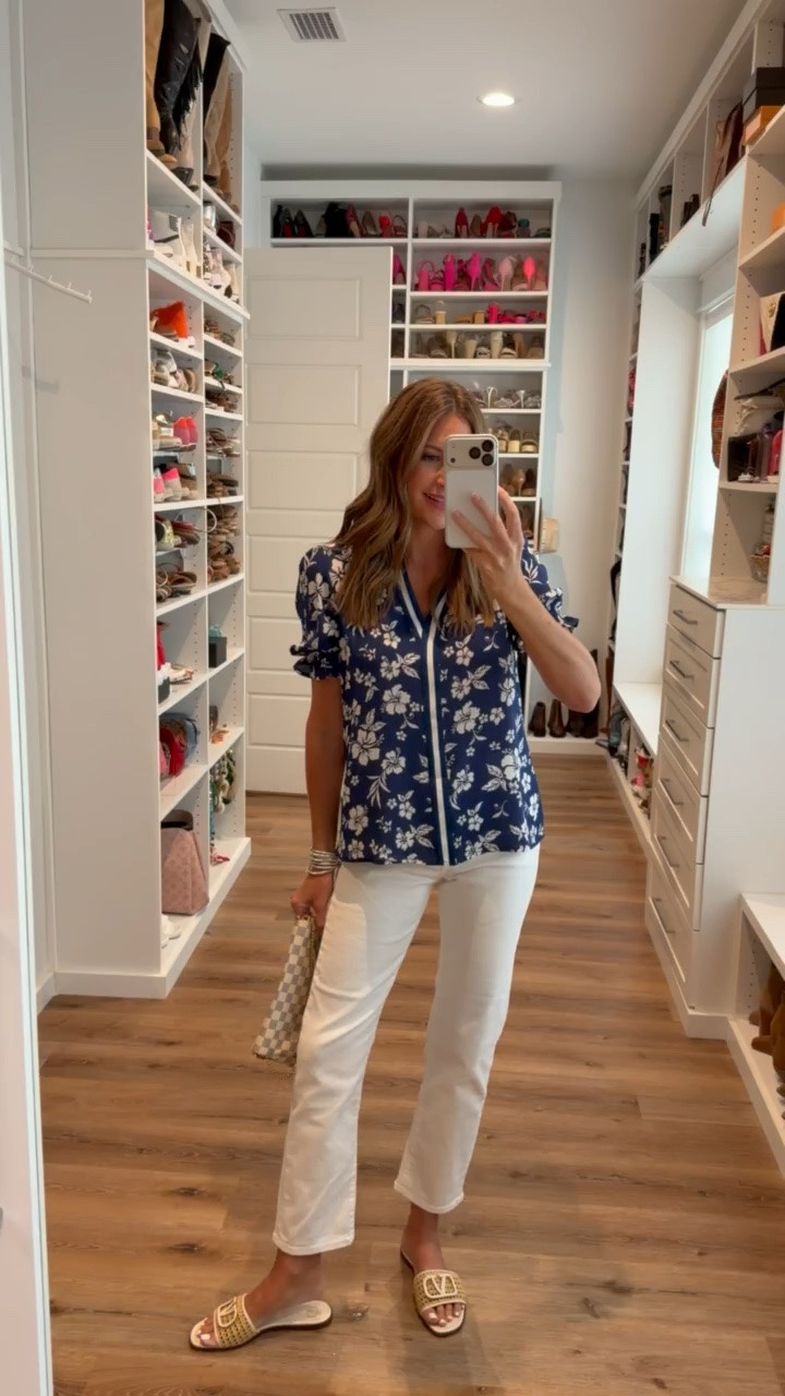 In a small top, size 27 jeans, sandals and accessories - fits tts.

#LTKootd #LTKgrwm #LTKSeasonal