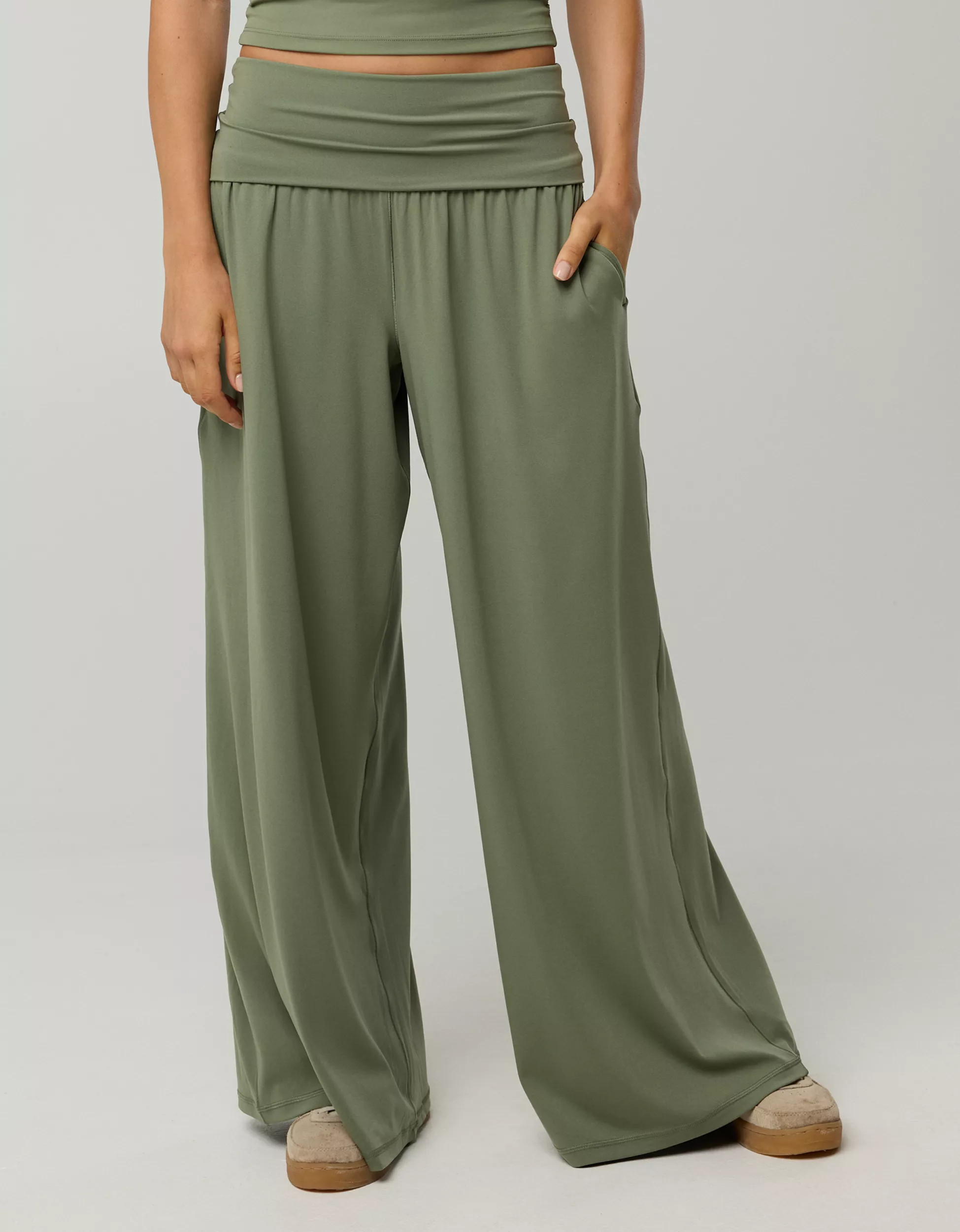 OFFLINE By Aerie Real Me Foldover Super Wide Leg Pant | American Eagle Outfitters (US & CA)