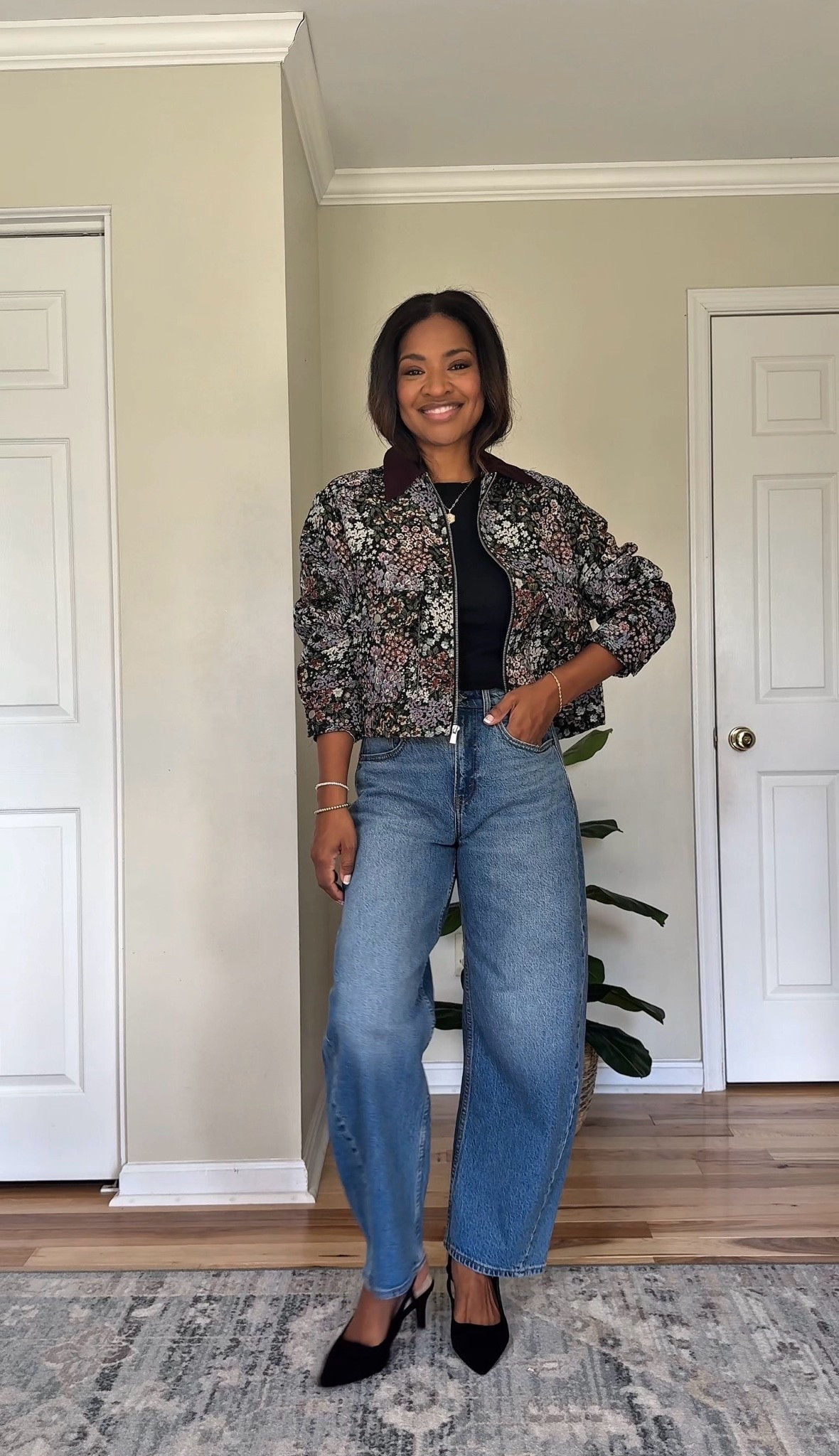 Sizing:
Jacket: Medium
Top: Small
Jeans: 27 / Size 4
Shoes: Size 9 

 #LTKgrwm #LTKootd #LTKOver40