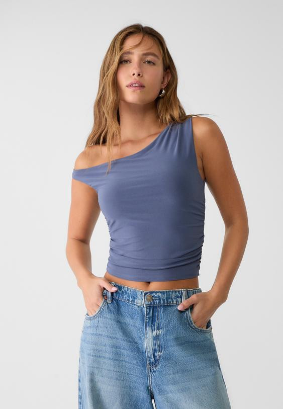 Asymmetric crop top with gathered detail - Women's fashion | Stradivarius United Kingdom | Stradivarius (UK)