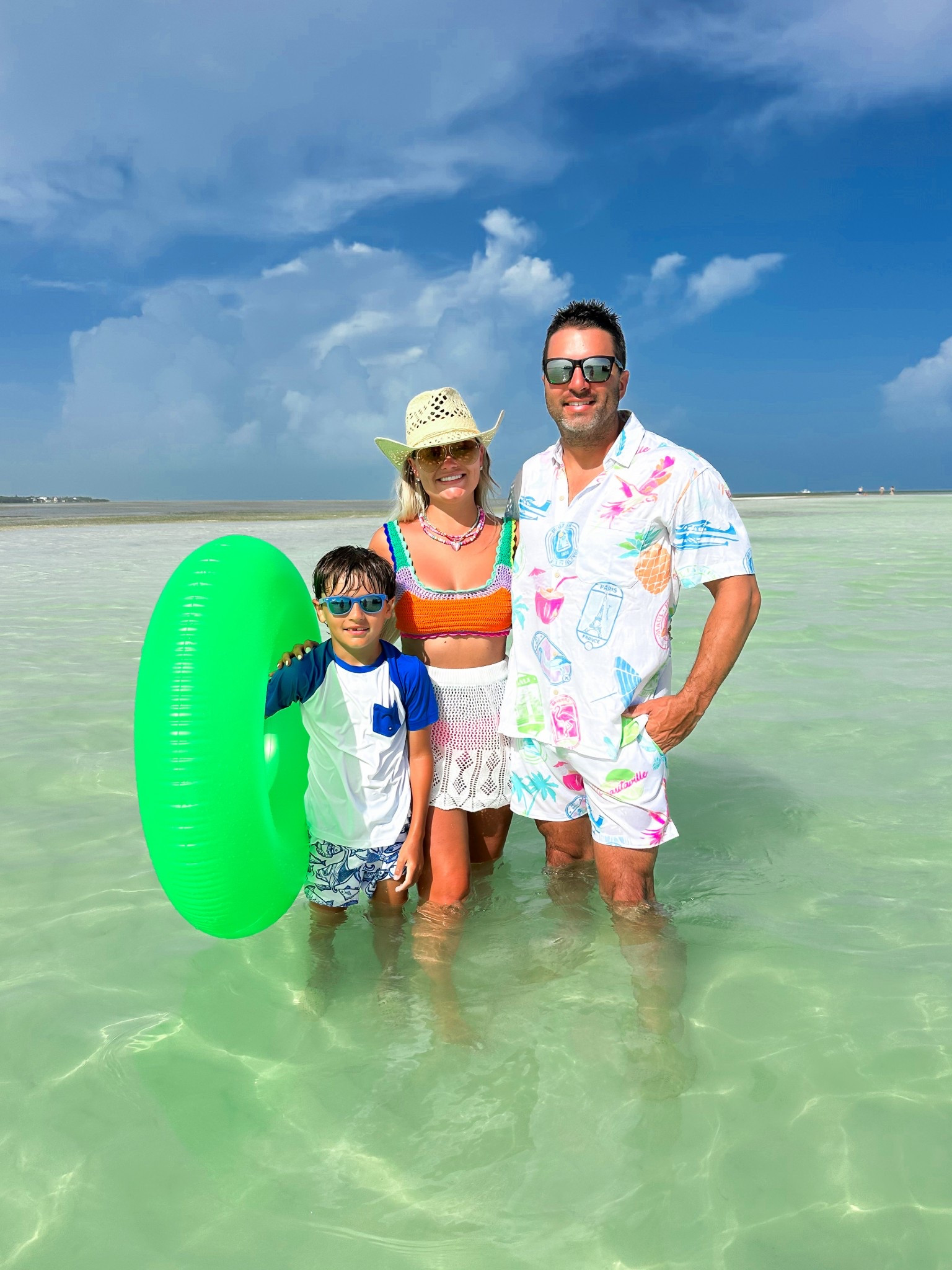 Family vacation looks! 

#LTKSummerEdit #LTKTravel #LTKFamily