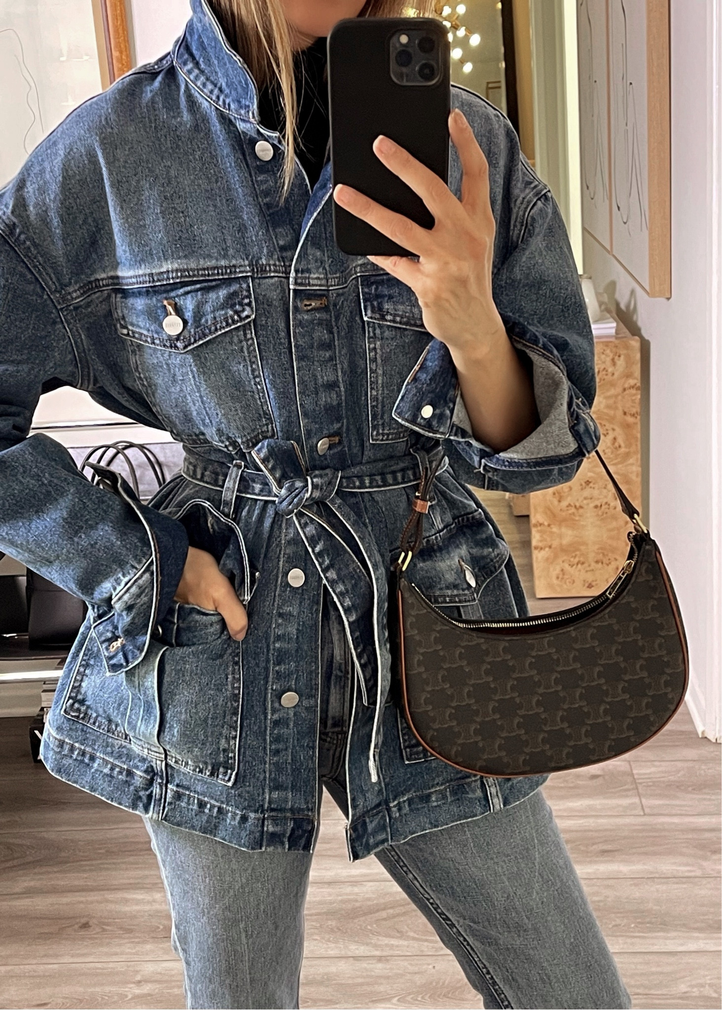 Express denim jacket 
Wearing a size small .

#LTKworkwear #LTKFind #LTKstyletip