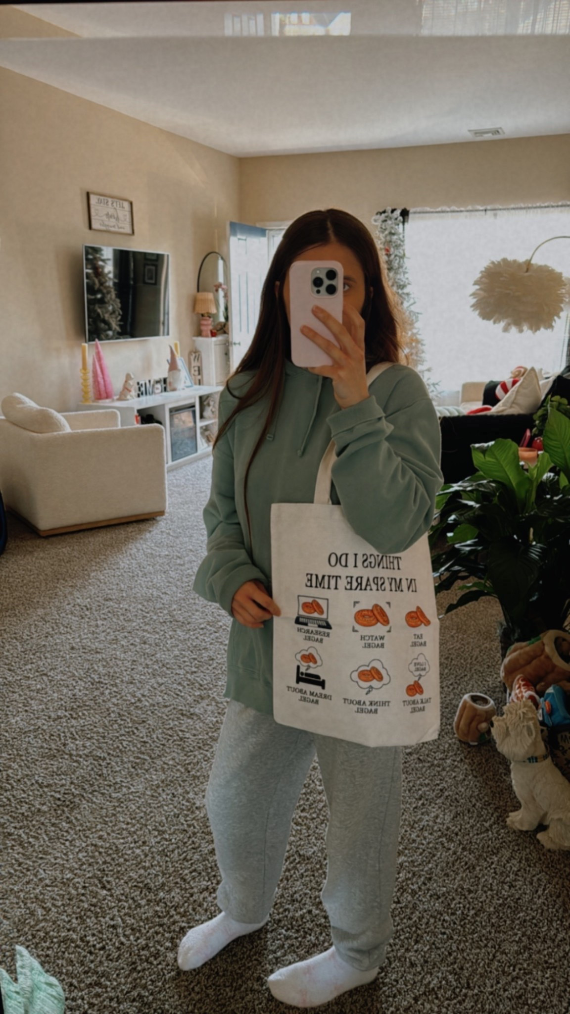 Bagel tote bag 

#LTKGiftGuide #LTKFindsUnder50 #LTKfoodie