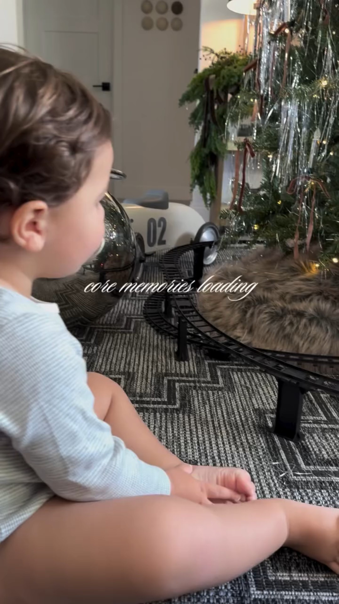 The Christmas train is officially Emmett’s new obsession 🚂✨
Watching him light up is everything. Core memories in the making 🤍 the train makes noises and blows steam ✨❤️

How to shop:
•Comment LINKS and I’ll send you the direct links
•Make sure you’re following me @the_sip_studio to receive the link in DMs
•You can find all my links in my bio!

#ChristmasTrain
#CoreMemory
#ToddlerChristmas
#ChristmasMagic
#ChristmasWithToddlers
#CozyHolidayHome