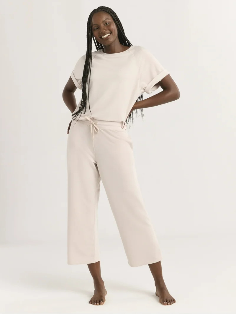 Joyspun Women's French Terry Short Sleeve Top and Capri Pants Set, 2-Piece, Sizes XS-3X | Walmart (US)