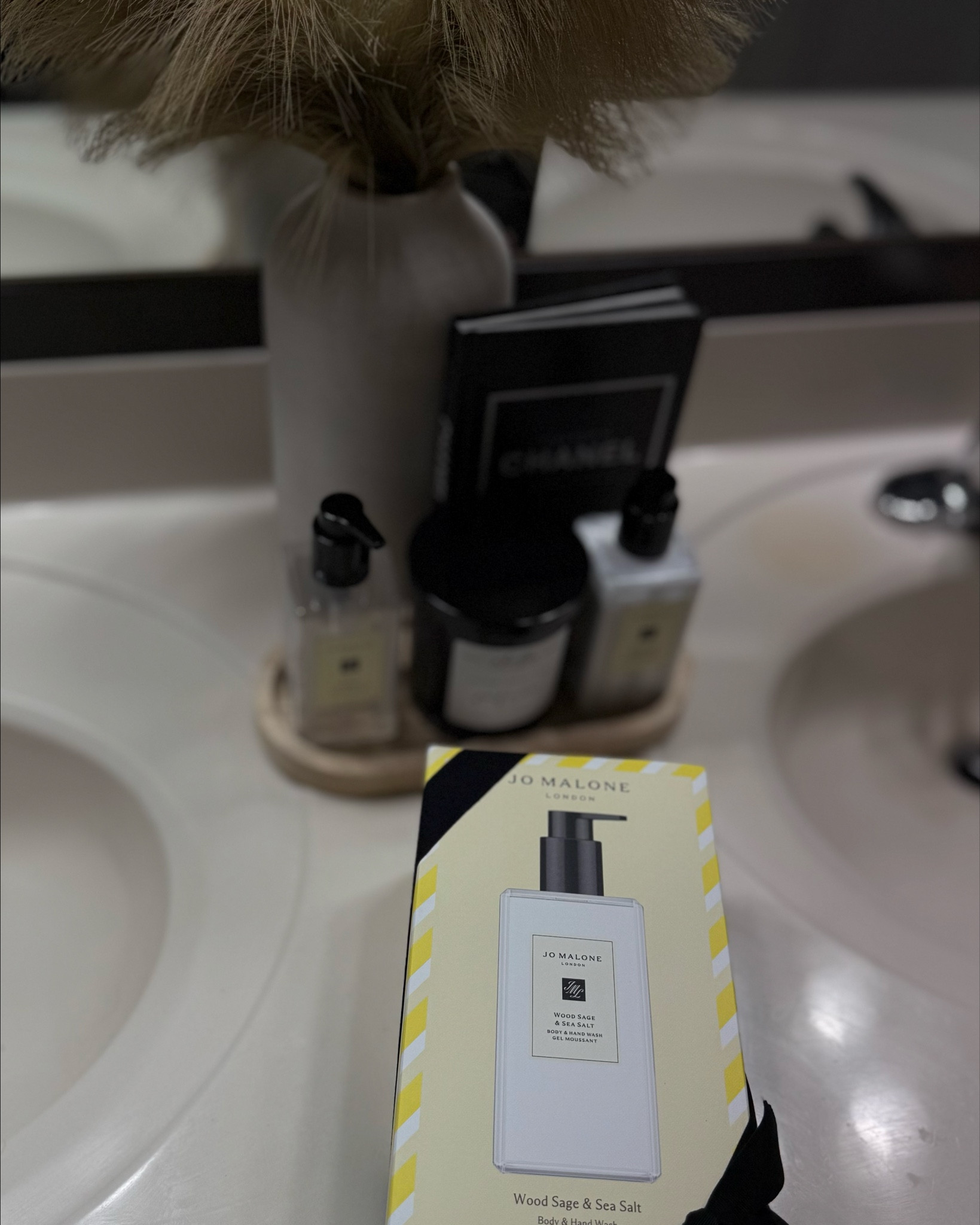 Luxury Bathroom Essentials 🖤

#LTKFamily #LTKHome #LTKSaleAlert