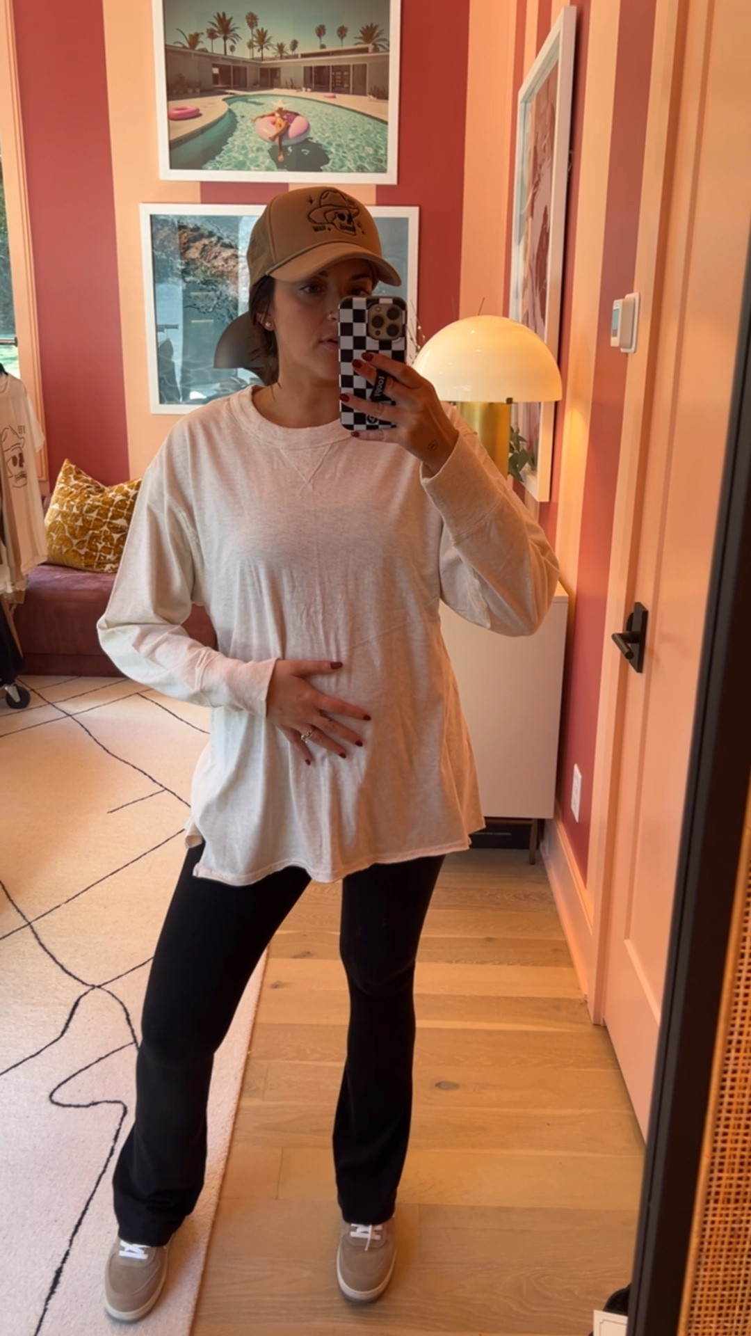 Perfect oversized boyfriend tee from Aerie! “LOVEYA” for an extra 25% off! #AeriePartner #AerieREAL

#LTKActive #LTKSaleAlert #LTKBump