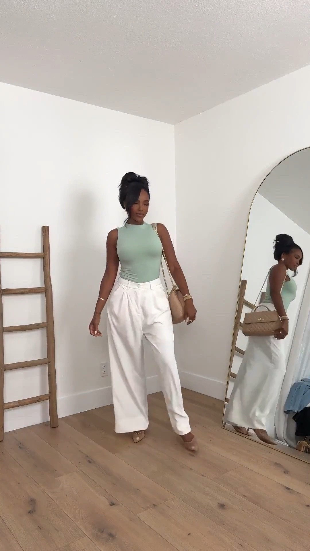 Scroll to shop! ✨ Everything from this look is linked below. 👇🏽    

Wearing: Size Small | 5’4” | 140 lbs  

📲   Download the FREE LTK app & follow me (@kirasfashionfinds) to shop all my daily finds.

#LTKootd #LTKPetite #LTKU

#LTKWorkwear