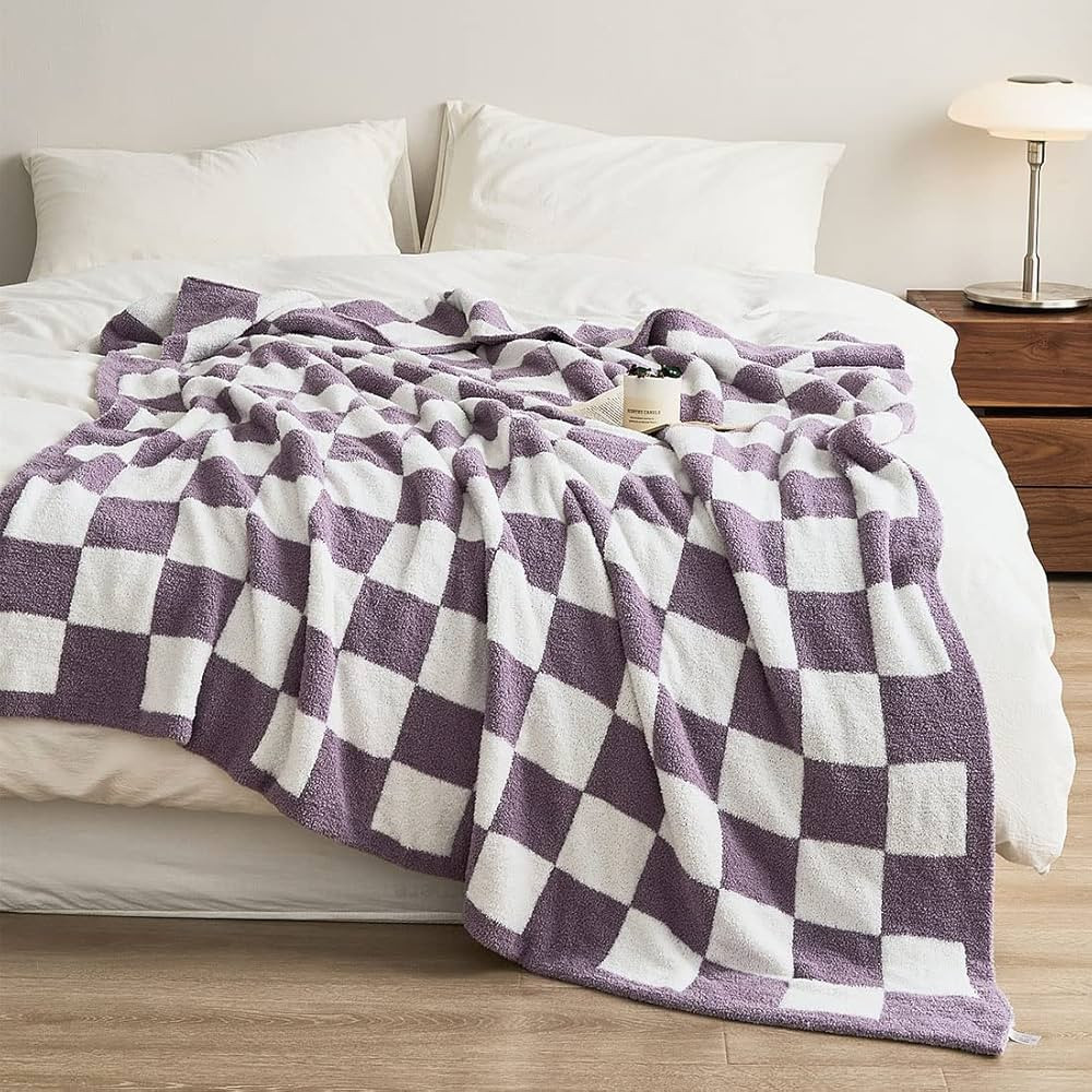 vctops Buffalo Check Plush Throw Blanket Purple and White Checkered Bed Blankets Lightweight Cozy... | Amazon (US)