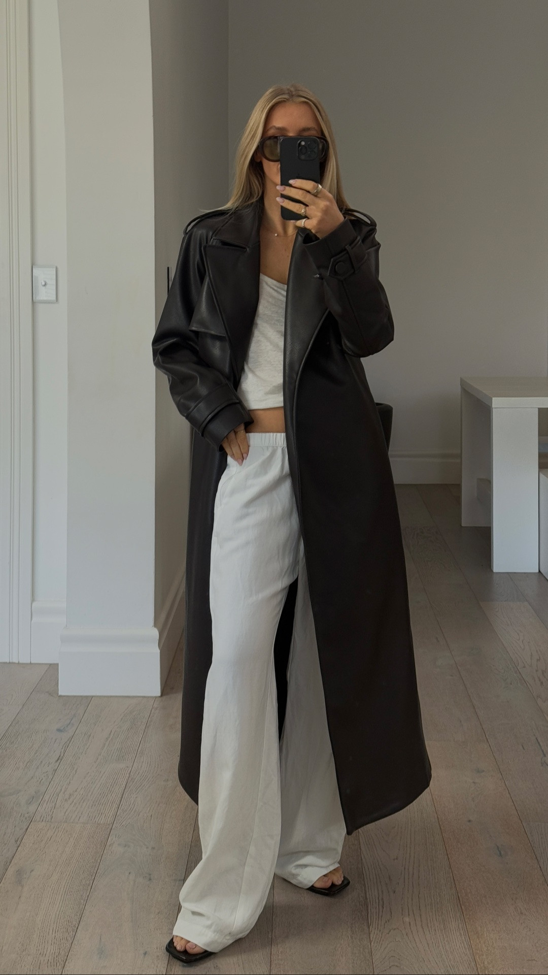 Coat - Kookai (AU8) but have linked similar 
Pants - S 
Tank - Massimo Dutti (US) but have linked similar ❤️

#LTKaustralia