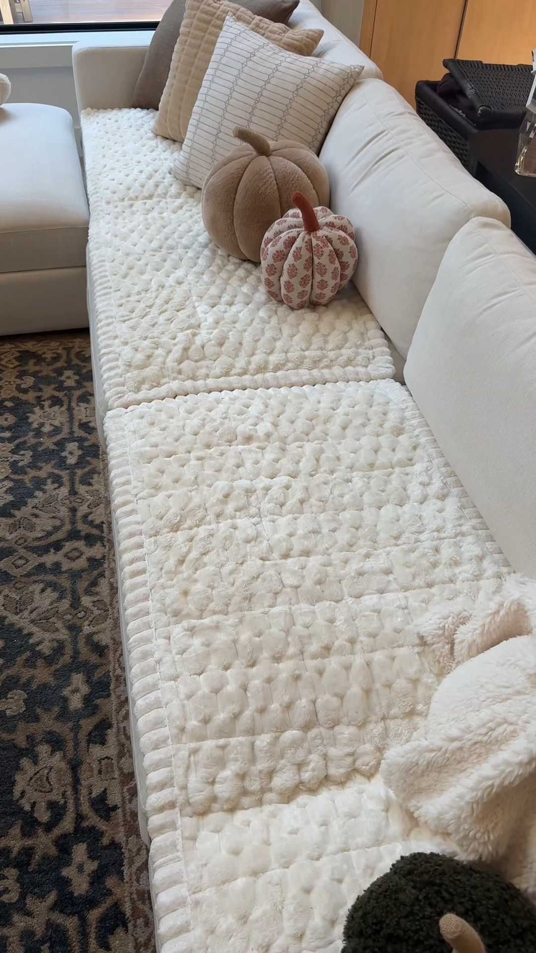 Couch cover pad


#LTKSaleAlert #LTKHome