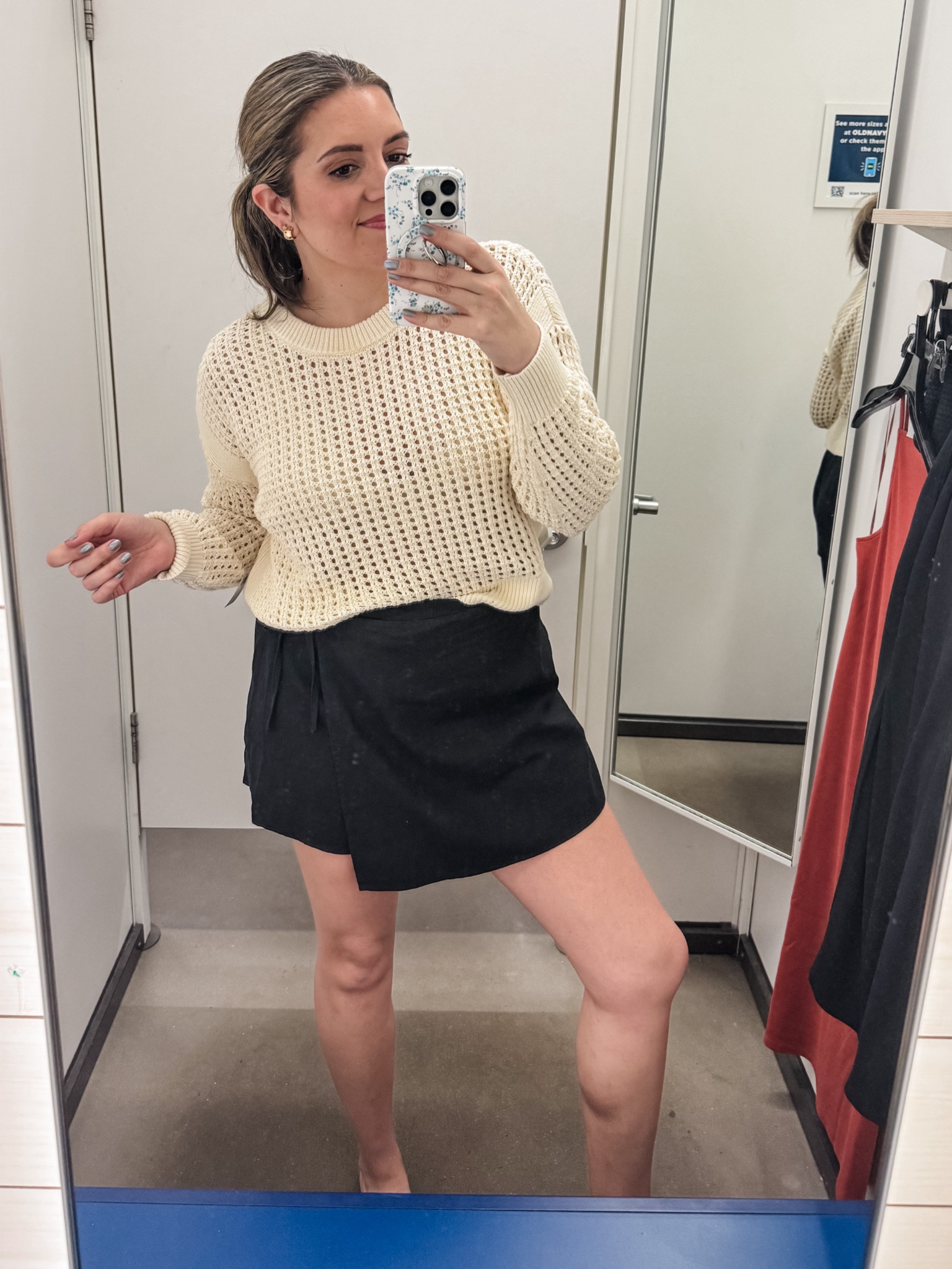 Old navy 50% off! @oldnavy try on. Old navy midsize spring. Oversized crochet sweater. Open knit sweater. In a medium but could size down. 

#oldnavy #oldnavystyle 

#LTKmidsize #LTKsalealert #LTKfindsunder50