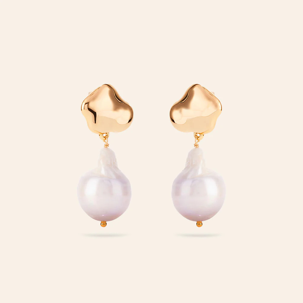 Ria Pearl Earrings | Mignonne Gavigan
