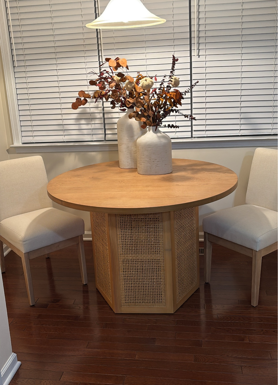 Affordable kitchen table set ❤️

#LTKHome #LTKSeasonal #LTKFamily