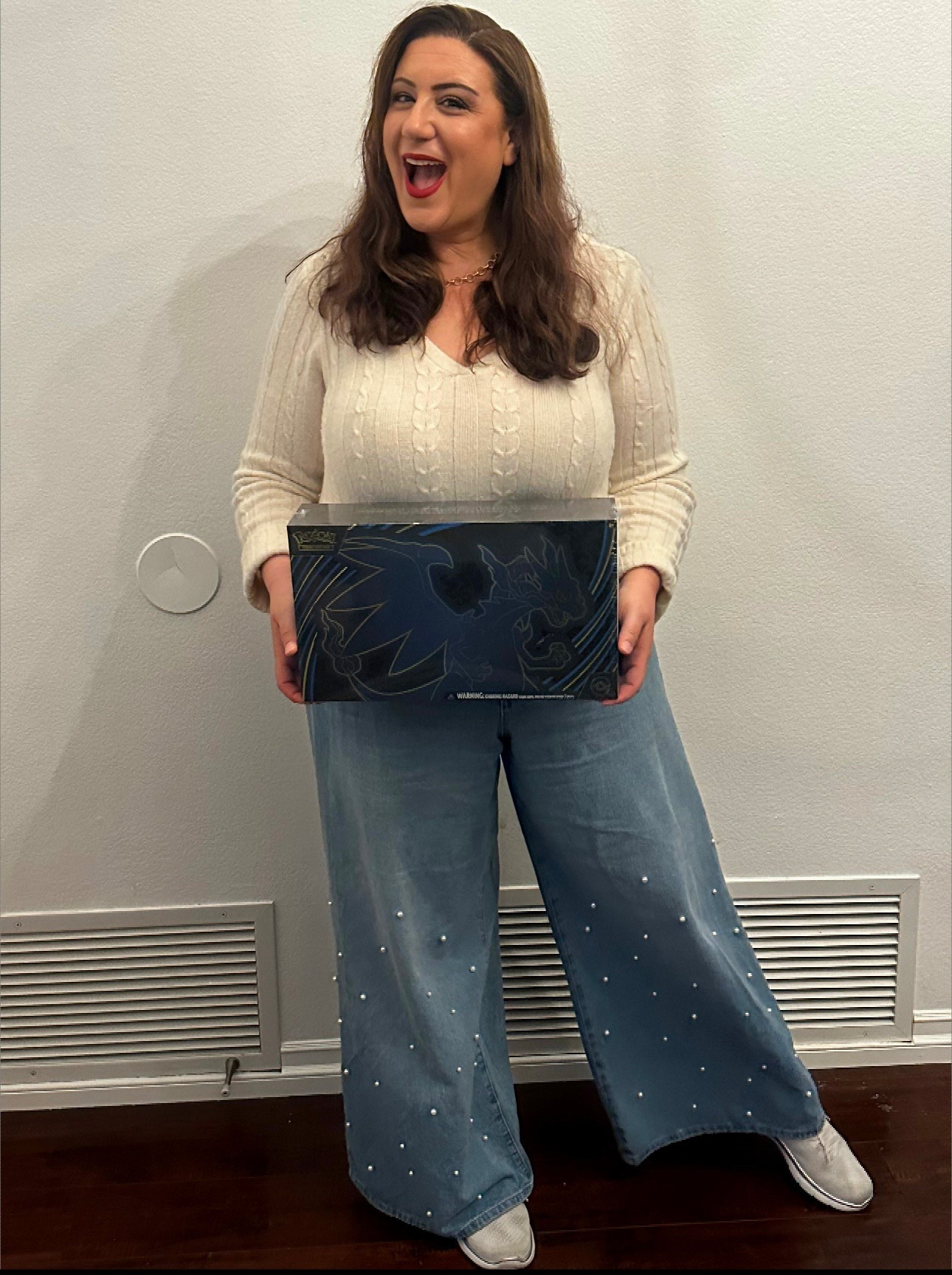 Clutch them pearls…. If you know, you know! Had my buns up early to wait in line for this Pokémon drop. Some dude stepped outta line behind me to hit on me and I wasn’t sure if it was cuz I looked cute or my pokeman score lol.

Outfit is on my LTK comment “ pearls “ for the deets. 

#pokeman #pokemondrop #pokemoncards #pokemonhaul #pokemonbundle #pokemanfinds #collectorlife #collector #gamer 

#LTKMidsize #LTKPlusSize #LTKmomlife