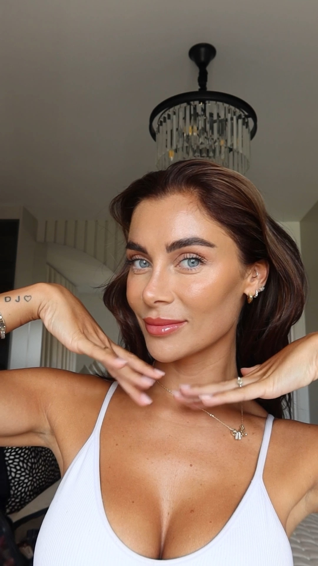 My Natural makeup look  🙌🏻
Iv tagged all my must haves and Also an alternative concealer and tint for face I use daily 🖤

#LTKbeauty #LTKautumn #LTKuk