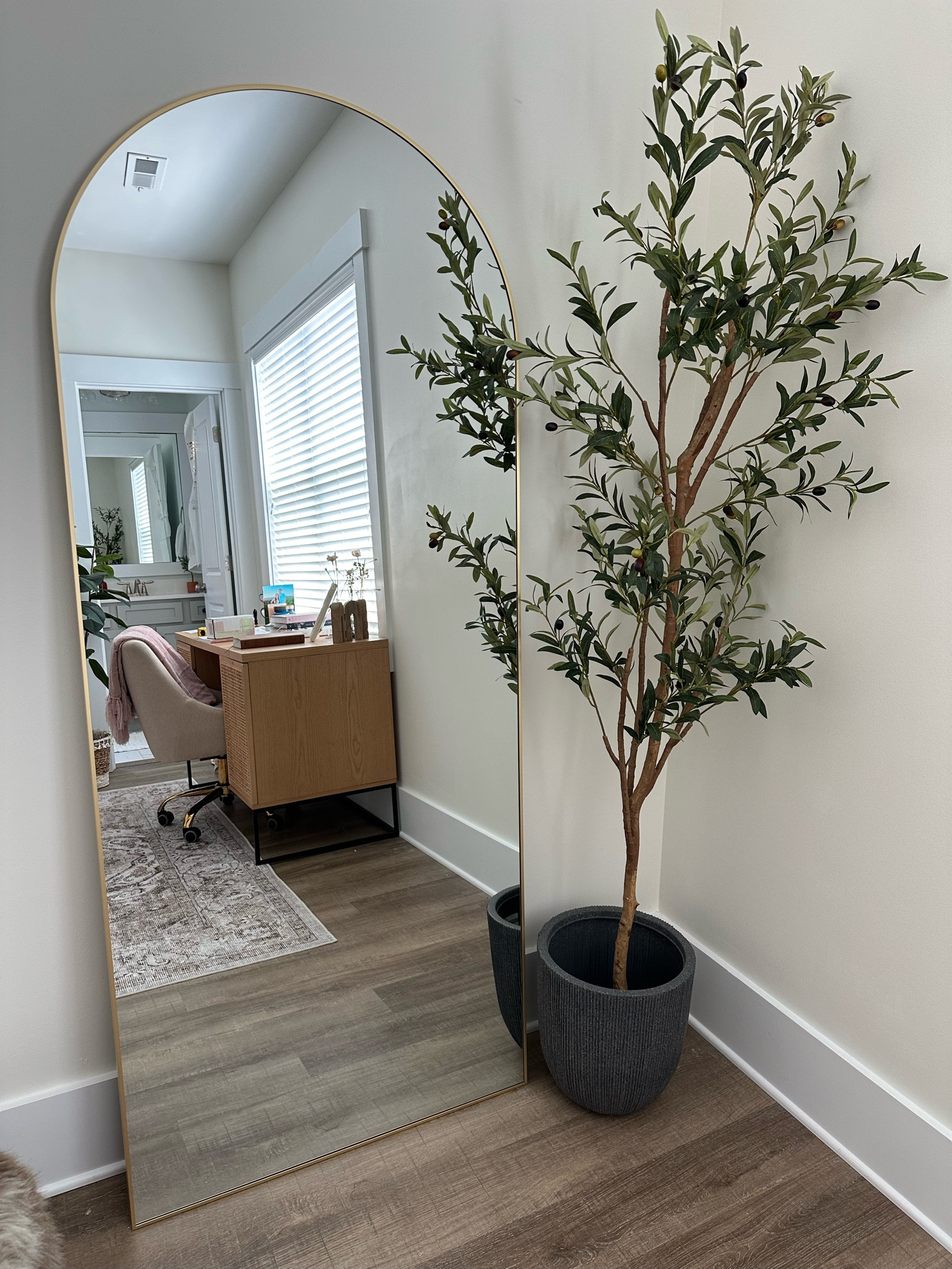 Amazon home decor finds! ✨

#LTKsalealert #LTKhome #LTKSeasonal