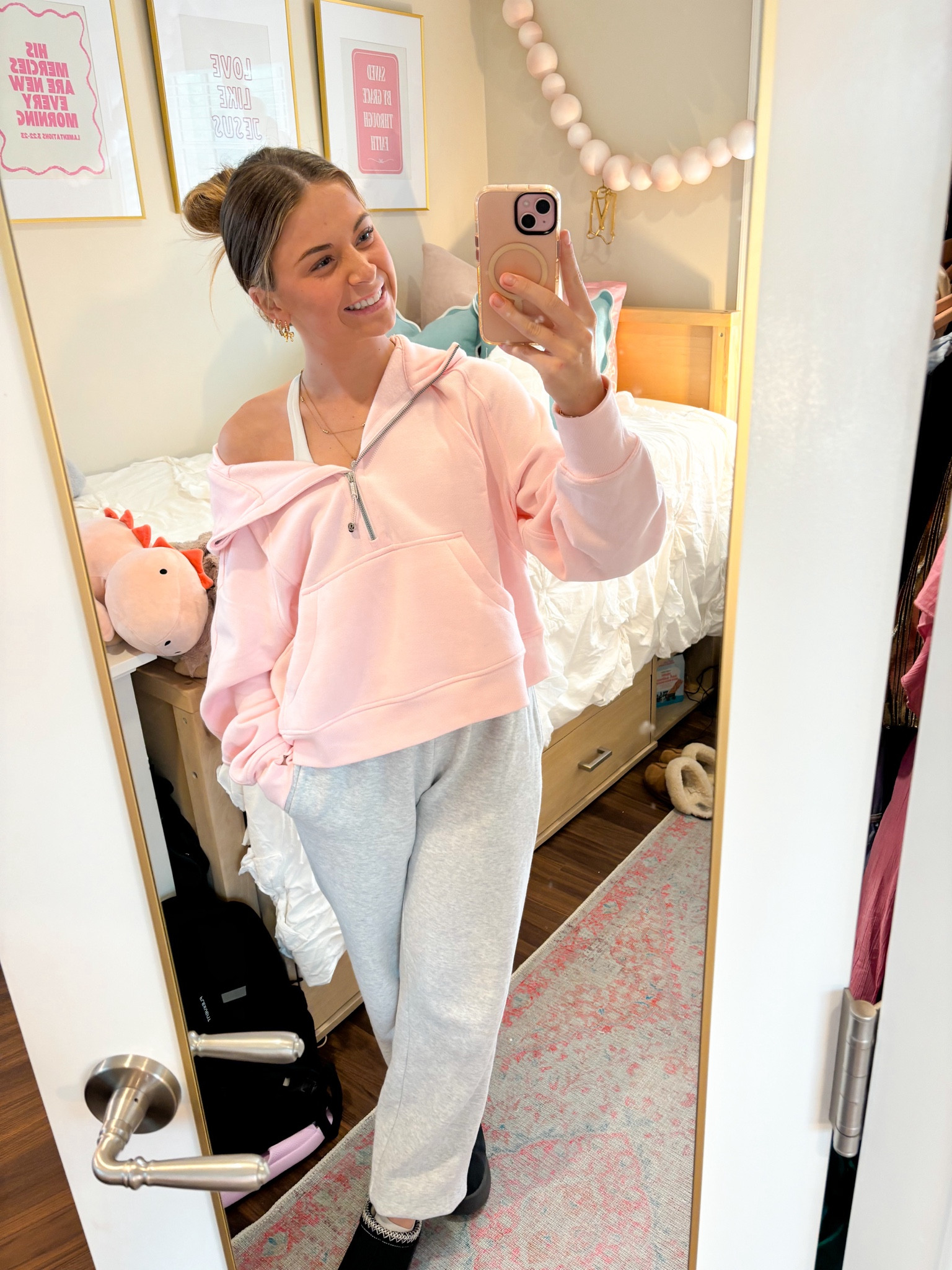 comfy day today!! 

#LTKFindsUnder100 #LTKFallSale #LTKTravel