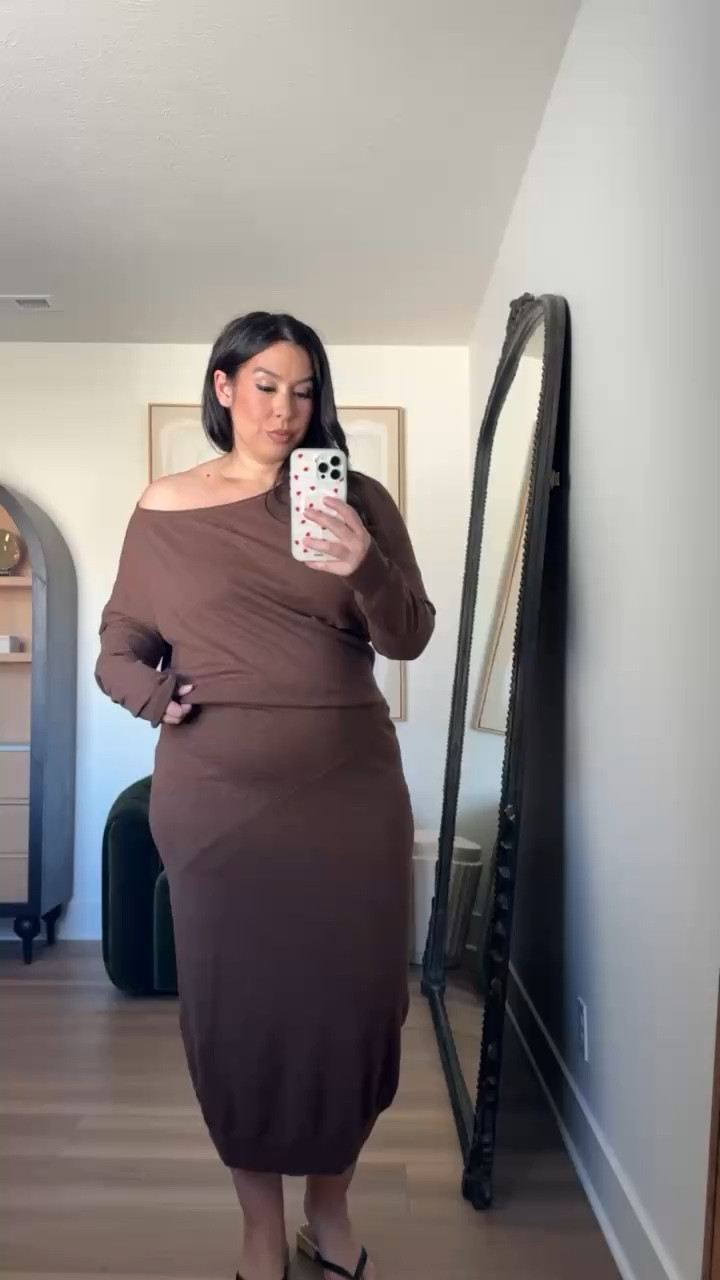 Love this brown number! Midsize Free People finds! 
-
-
-
Midsize, Free People, Maxi dress, Dress, Midsize dress, Yellow dress, Brown dress, Spring finds 

#LTKSeasonal #LTKMidsize #LTKootd