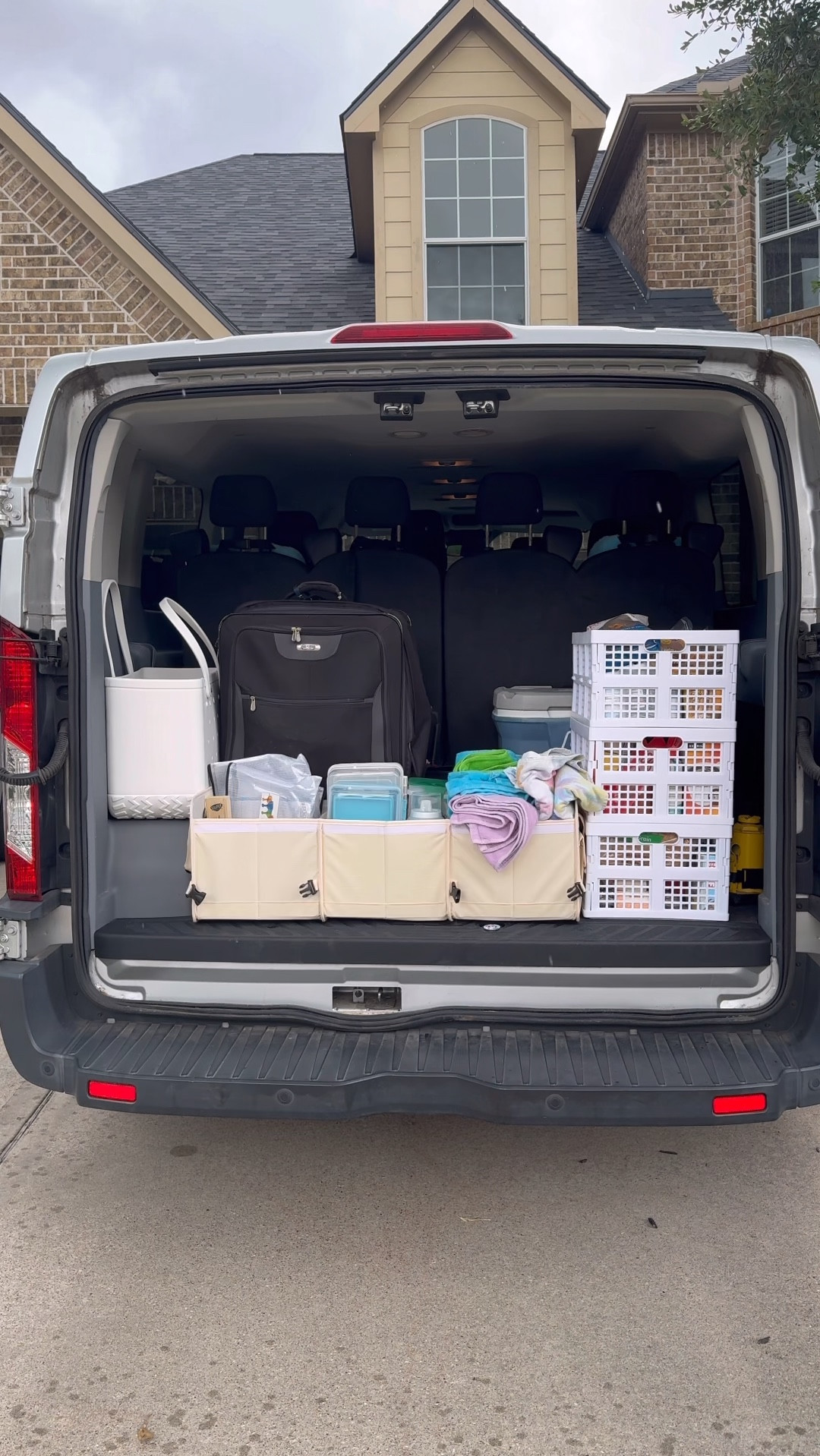 Road Trip Essentials!

Collapsible bins, car trunk organizer, Stanley snack tray, Stanley ice cubes, car seat organizer, car cooler

#LTKfamily #LTKtravel #LTKVideo