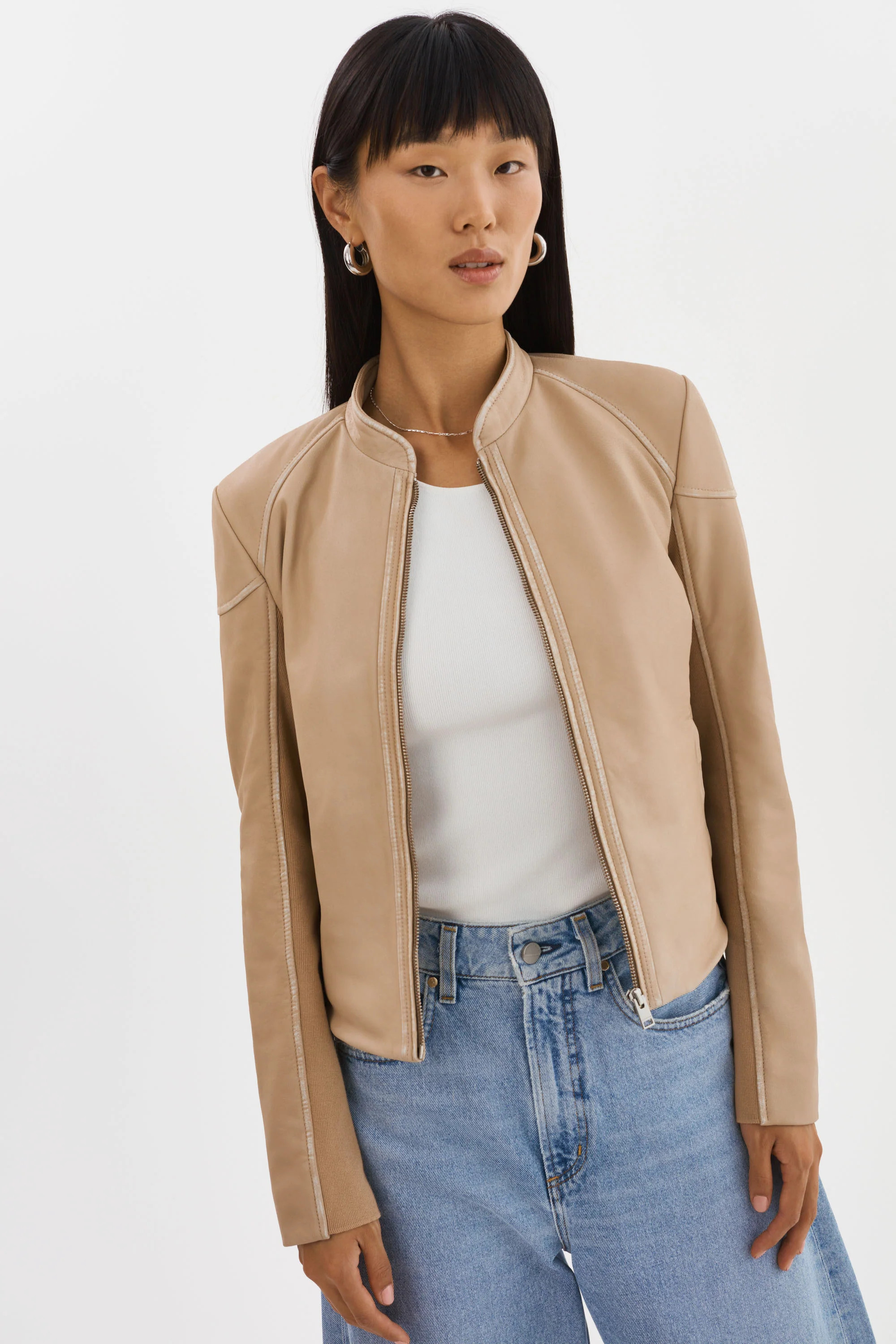 HIRA | Fitted Leather Jacket | LAMARQUE