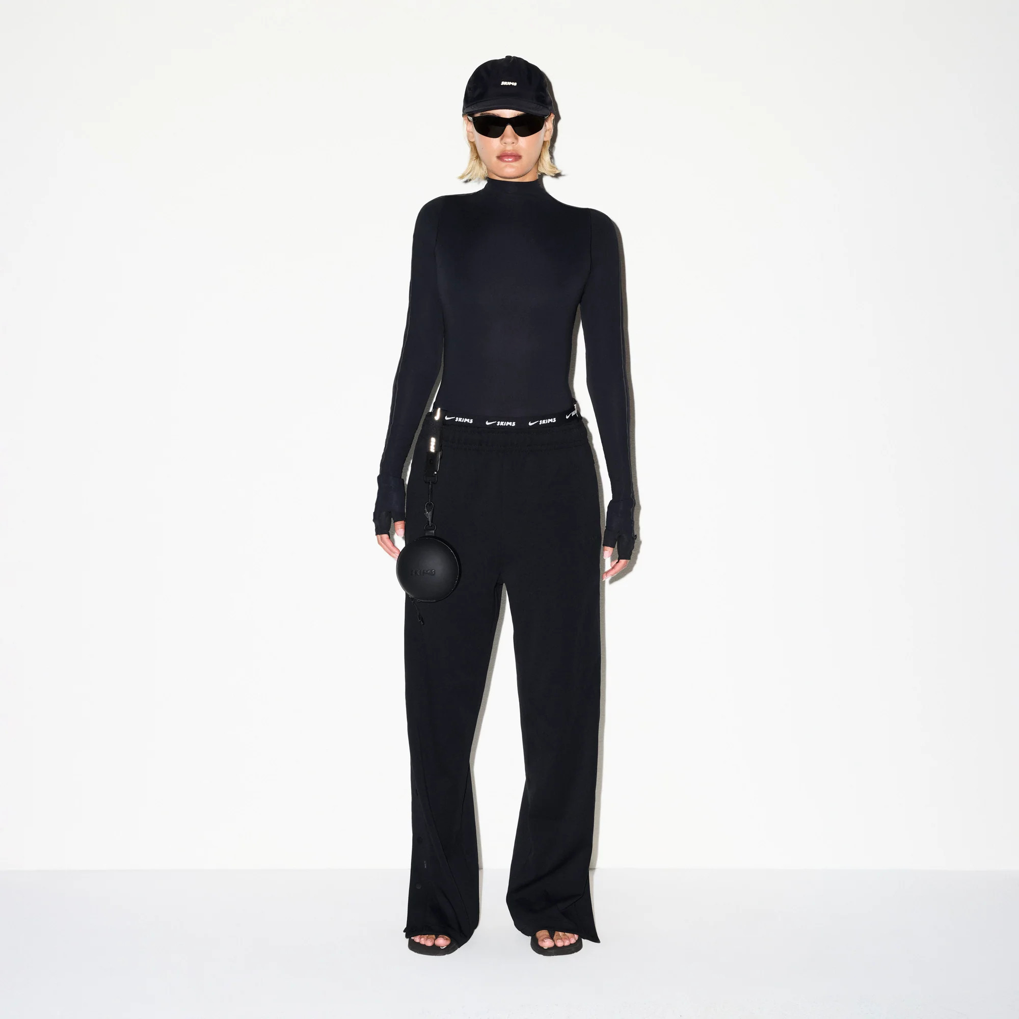 SKIMS Side Snaps Pants | Black | Small | NikeSKIMS Matte Tricot | SKIMS (US)