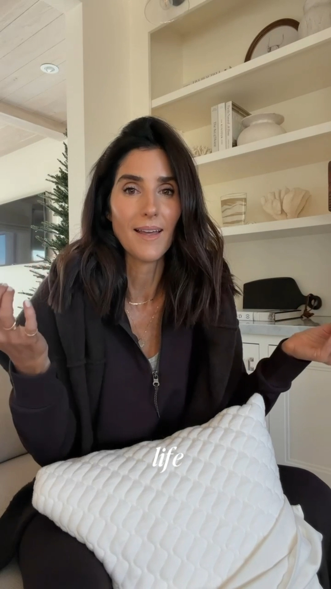 If you’ve tried a million pillows… and still hate them. I found us the best pillow! It has over 10K reviews so I’m definitely not the only one that loves it! #stylinbyaylin #aylin #amazon #blackfriday #pillow 

#LTKBeauty #LTKHoliday #LTKGiftGuide