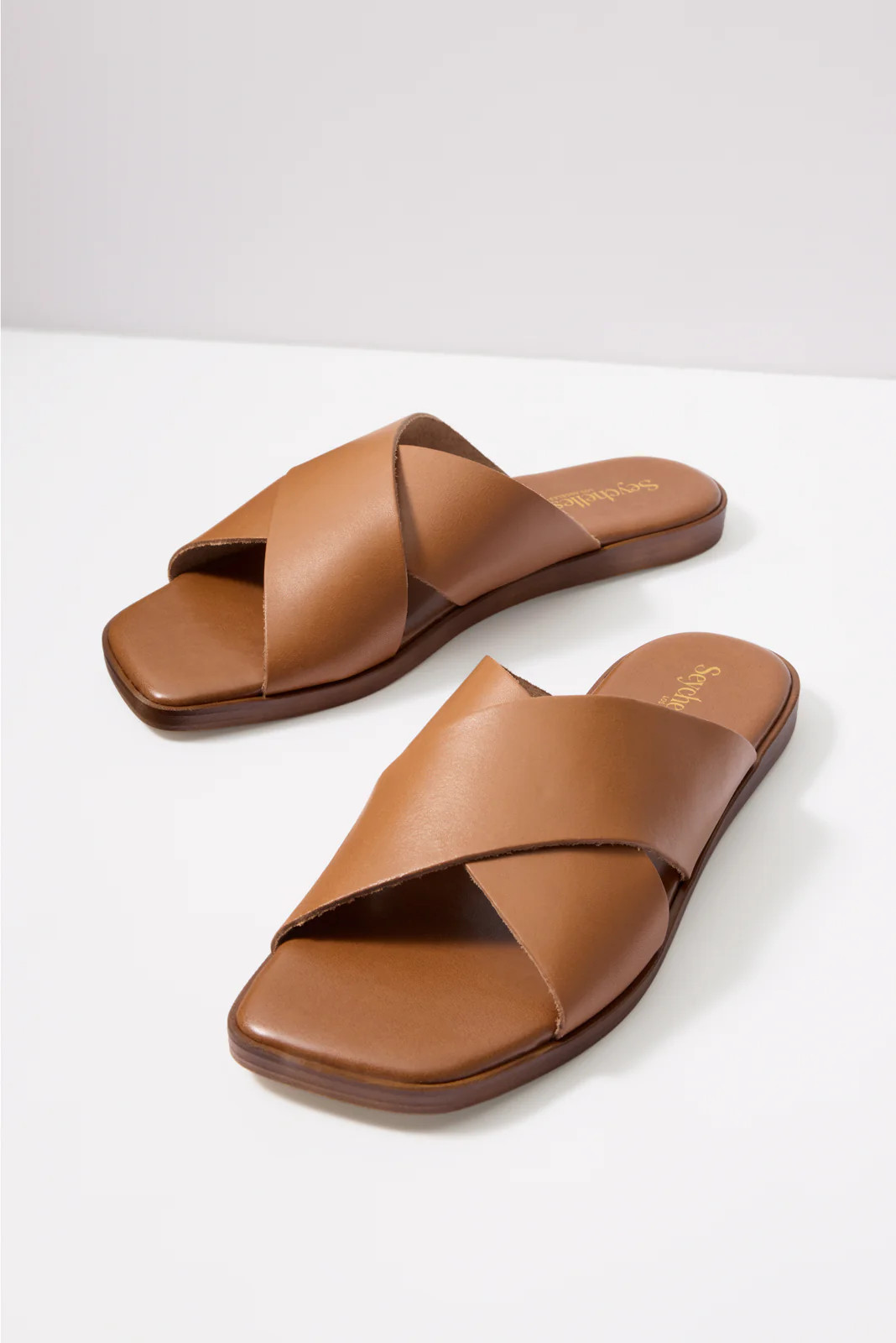 Chai Slide | Evereve