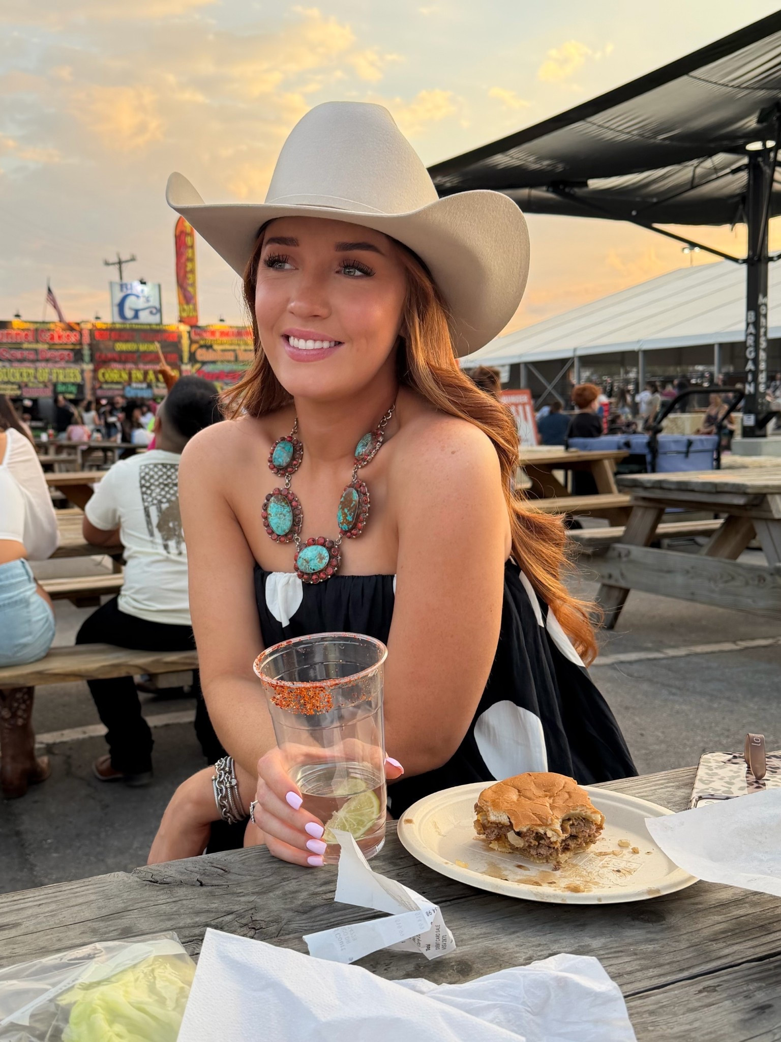 this dress is such a hit - I’m obsessed with it 😍✨ 

#LTKdayinmylife #LTKgrwm #LTKBeauty