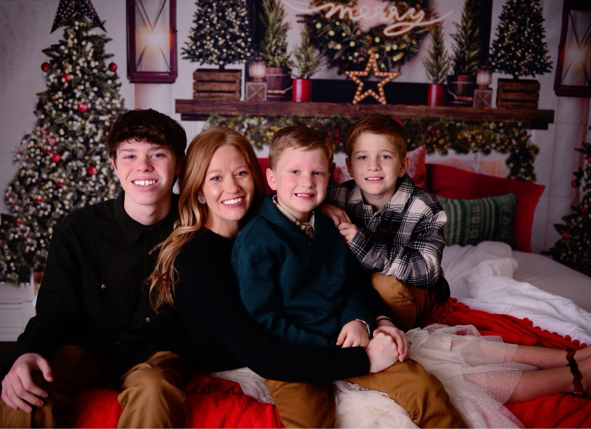 Holiday Family Photo Session Outfit Inspo ✨🎄🎅📸 Mom & Son Holiday Styled Outfits ❤️🖤 

#LTKFamily #LTKStyleTip #LTKHoliday