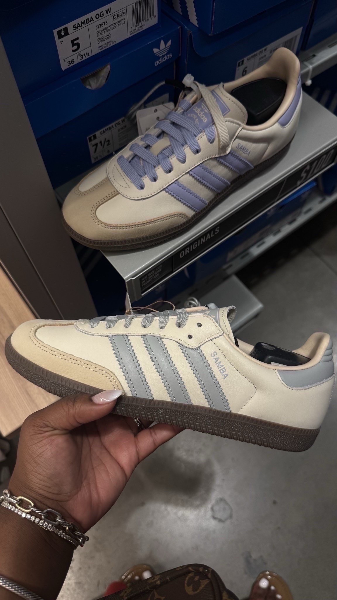 Sambas are on sale for less than $60! 🤩


Shoes, adidas sale, sneakers, casual shoe, every day shoe, Emmy Petit 

#LTKActive #LTKSaleAlert #LTKFindsUnder100