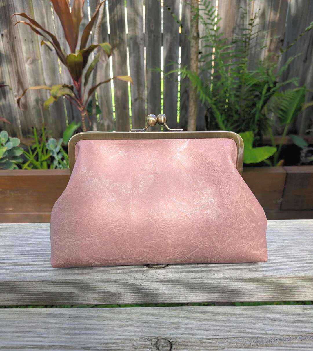 Dusty Pink Metal Kisslock Clutch/shoulder Bag/ Crossbody Bag/ Hand Bag/faux Leather - Etsy | Etsy (US)