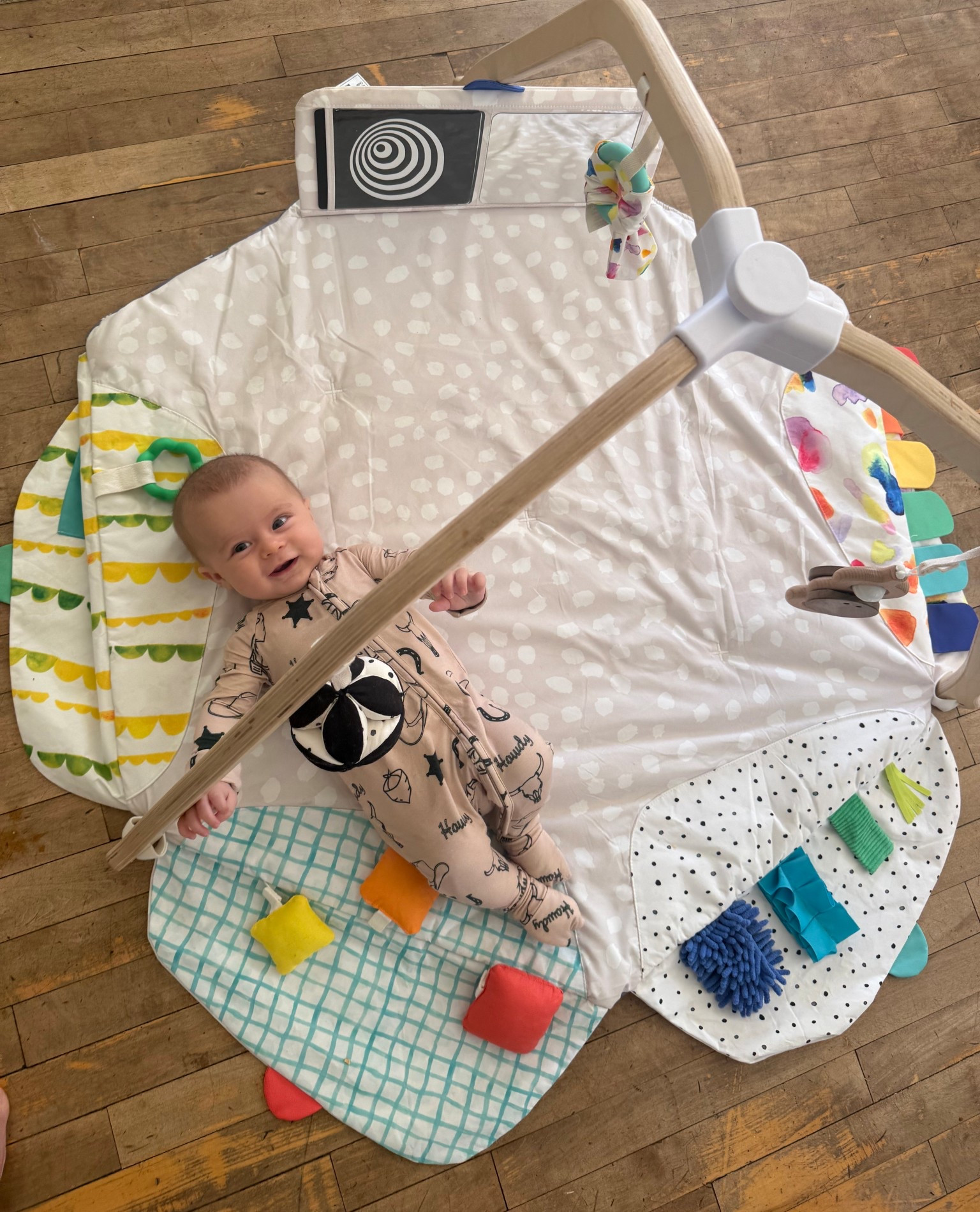 Favorite baby play mat ever!! Developmentally appropriate &  
Ace approved!! 👶

#LTKFamily #LTKBaby