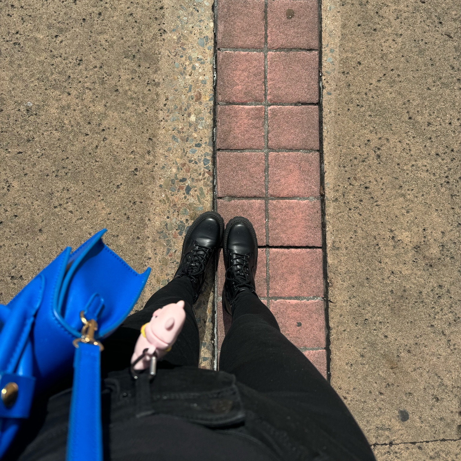 I like all black look with very bright color purse 

#LTKSeasonal #LTKMostLoved #LTKshoecrush