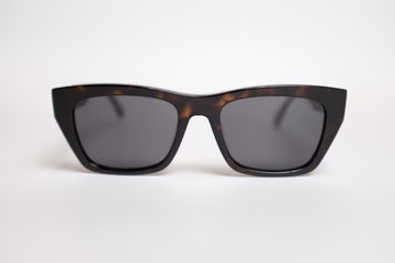 Vineyard Sunglasses. Classic, Rectangle Shape, Tortoise Sunglasses | ANEA HILL | ANEA HILL