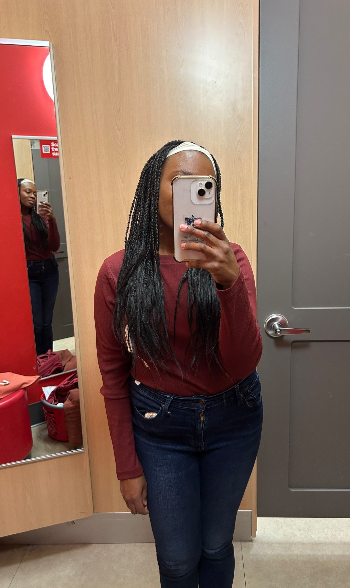 super comfy long sleeve tee in this bright maroon hue — great for fall and winter weather layers 😌 #fw2025 #fashionfinds #tryonhaul

#LTKPetite #LTKFindsUnder50 #LTKStyleTip