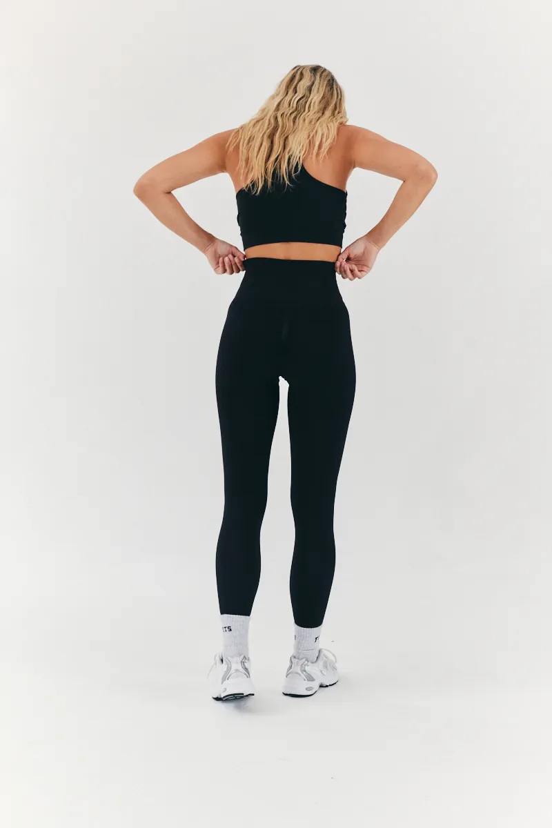 Seamless High Waist Bum Boosting Leggings | In The Style