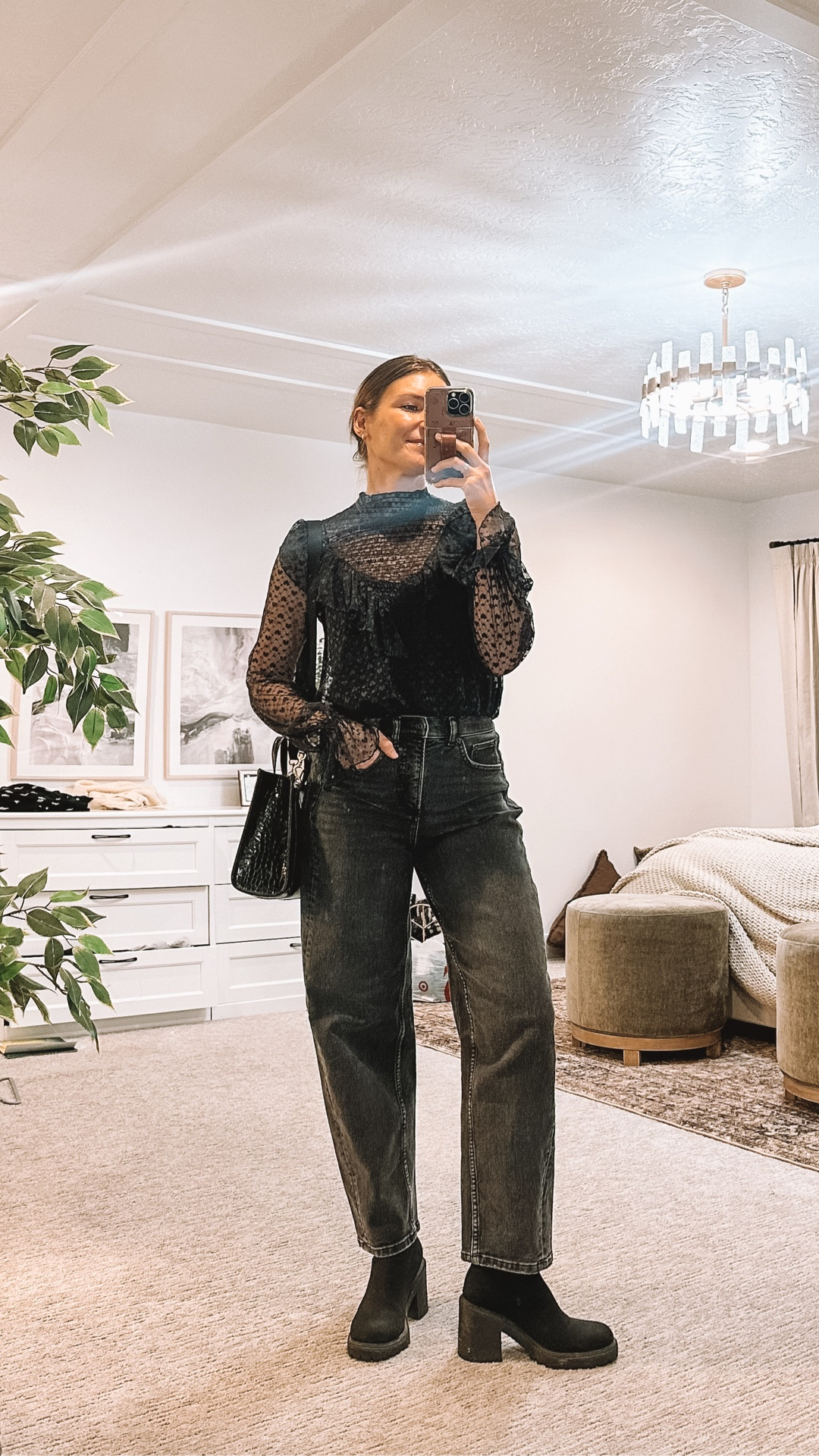 Top: small, also comes in white, jeans: XS long, purse: comes in other colors, shoes: TTS

#LTKgrwm #LTKootd #LTKStyleTip