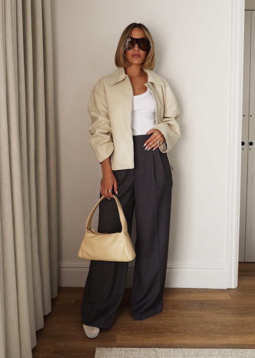 Bank Holiday ☁️


Casual outfit, spring layering, casual style, easy spring outfit ideas, wide leg trousers, high street style, transitional outfit 

#LTKspring #LTKuk #LTKstyletip