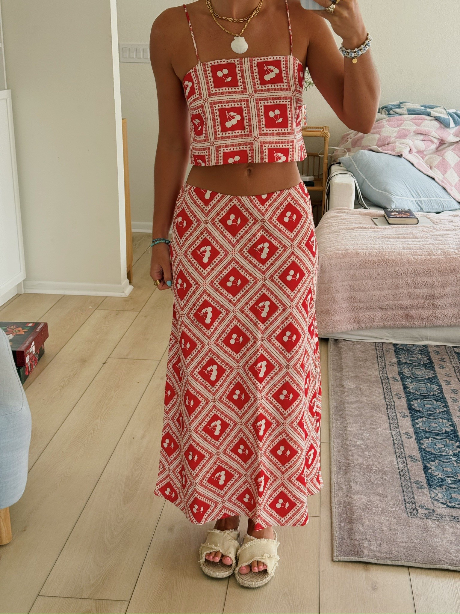 Abercrombie set wearing size XS

#LTKParties #LTKStyleTip