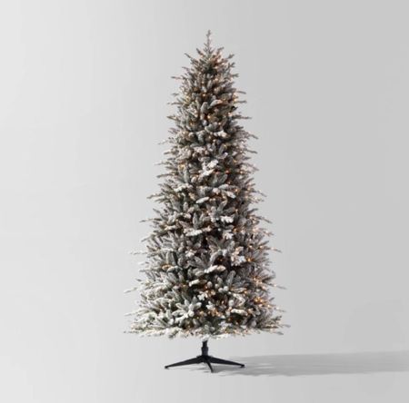 Flocked 9’ Pre-Lit Christmas Tree Options (Under $500)

And one non-flocked 9’ pre-lit tree that is highly recommended on Instagram 🎄

#LTKSeasonal #LTKHoliday