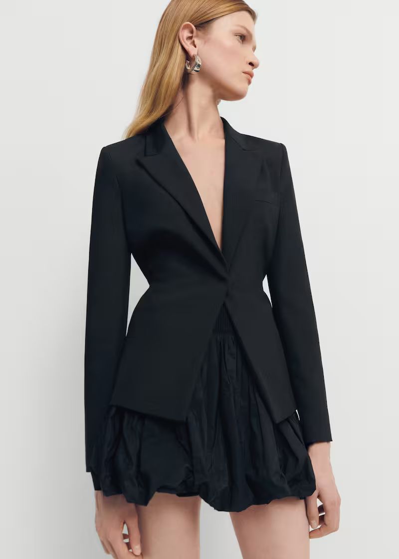 Search: Fitted suit jacket (10) | Mango Canada | Mango Canada