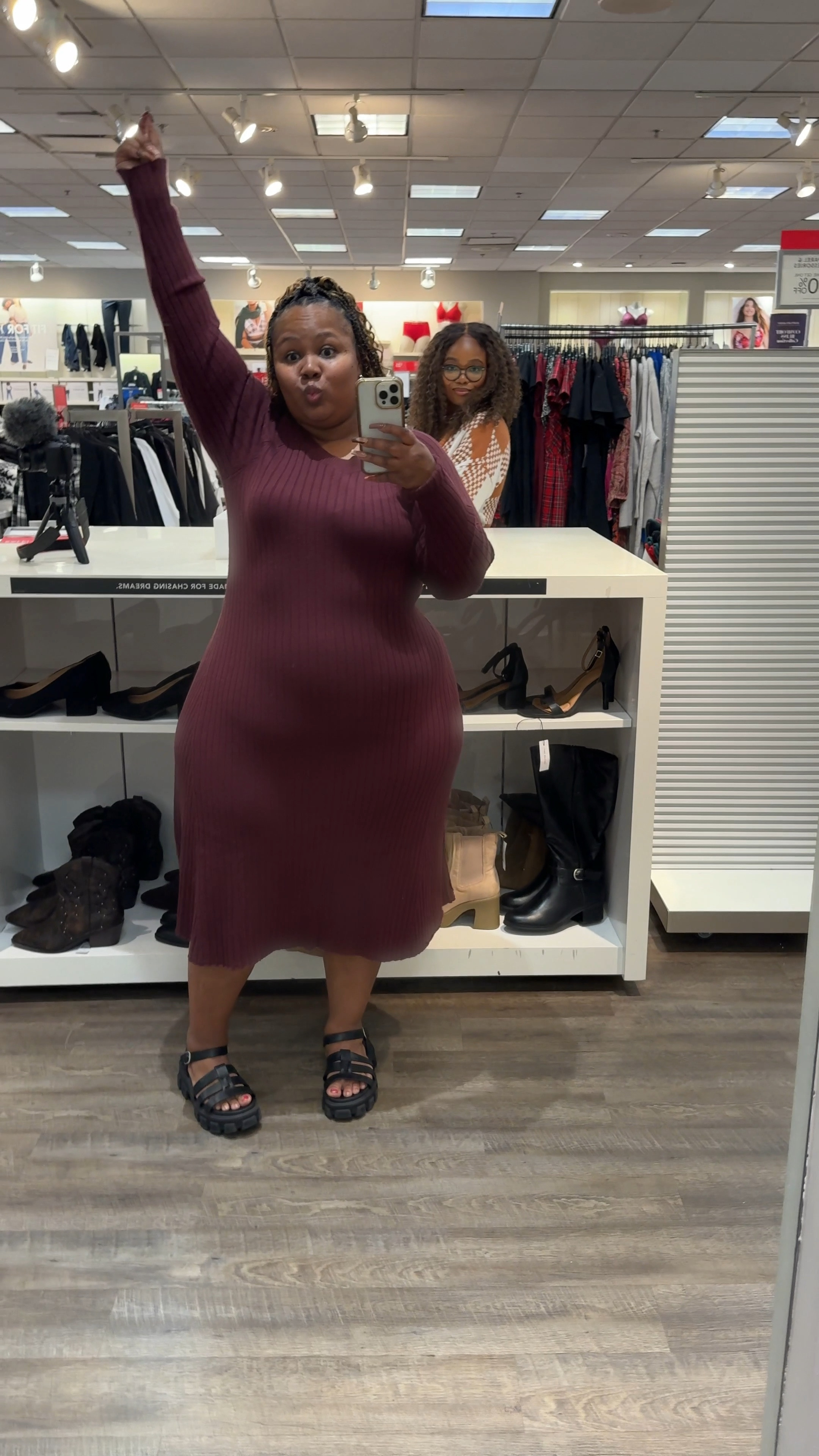 I am ready for #sweaterweater #lanebryant #plussizefashion 

#LTKVideo #LTKPlusSize #LTKStyleTip