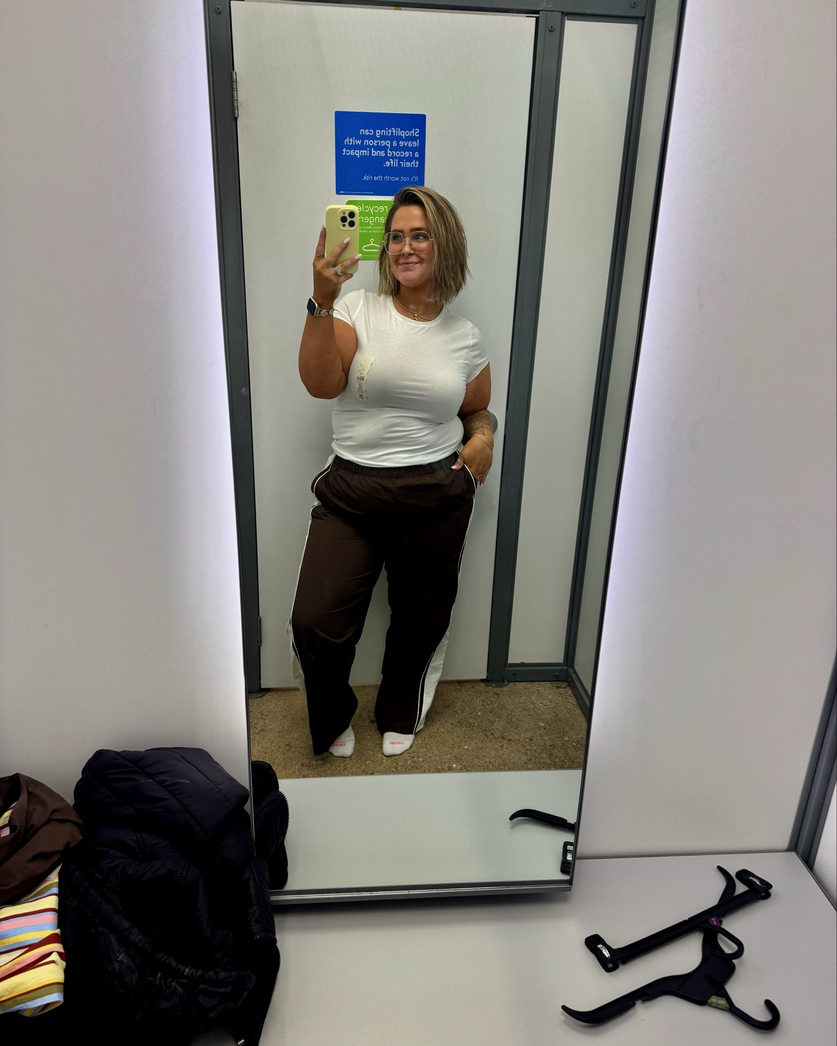 These Y2K track pants are so cute and under $10?!?!  I’m in an XL in both top and bottom 

#LTKcurves #LTKstyletip #LTKunder50
#plussizeoutfit #size18style #momstyle #curvyfashion
#walmartfashion #everydayoutfit