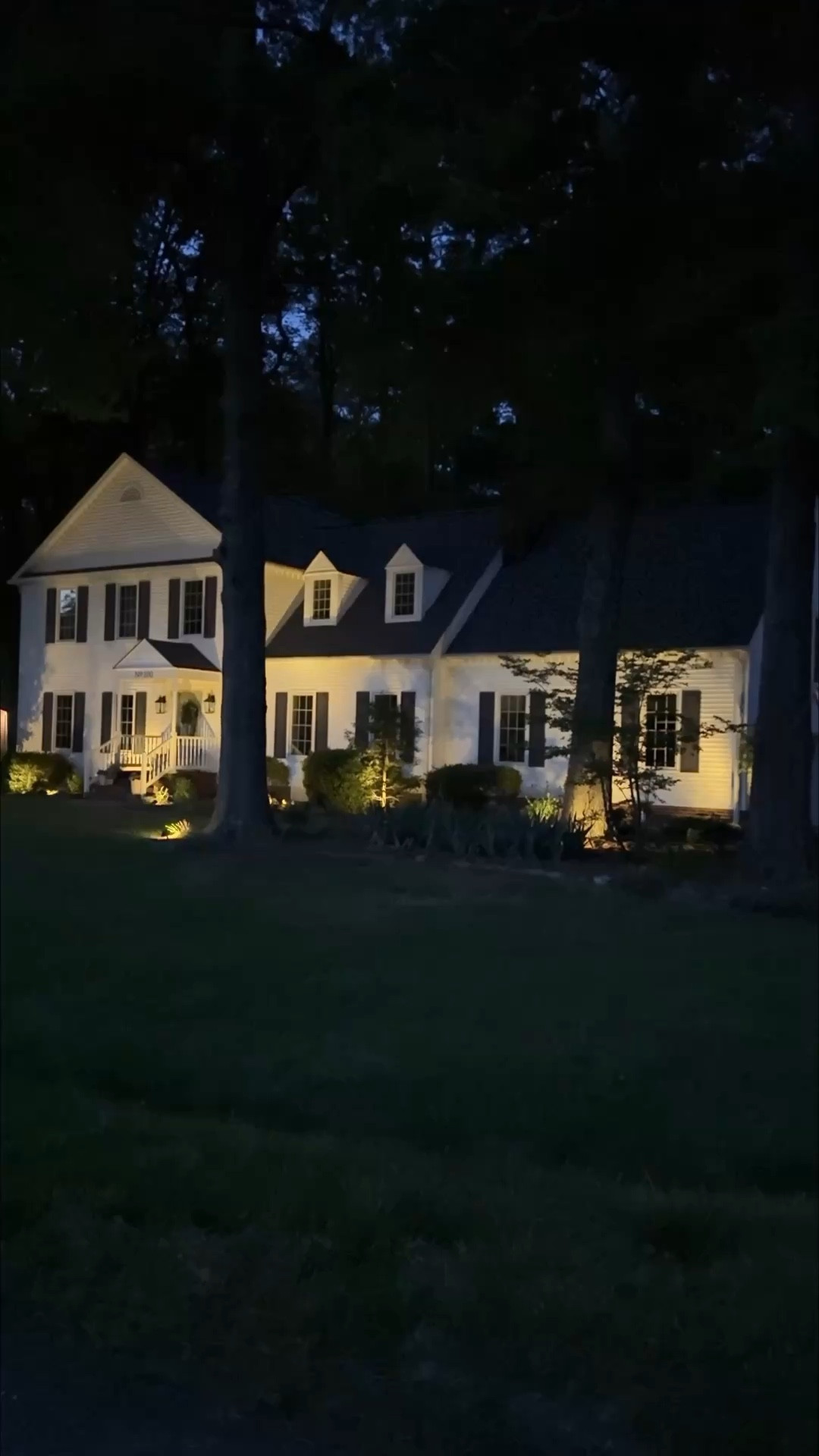 Affordable classic landscape lightingg

#LTKSeasonal #LTKHome #LTKSaleAlert