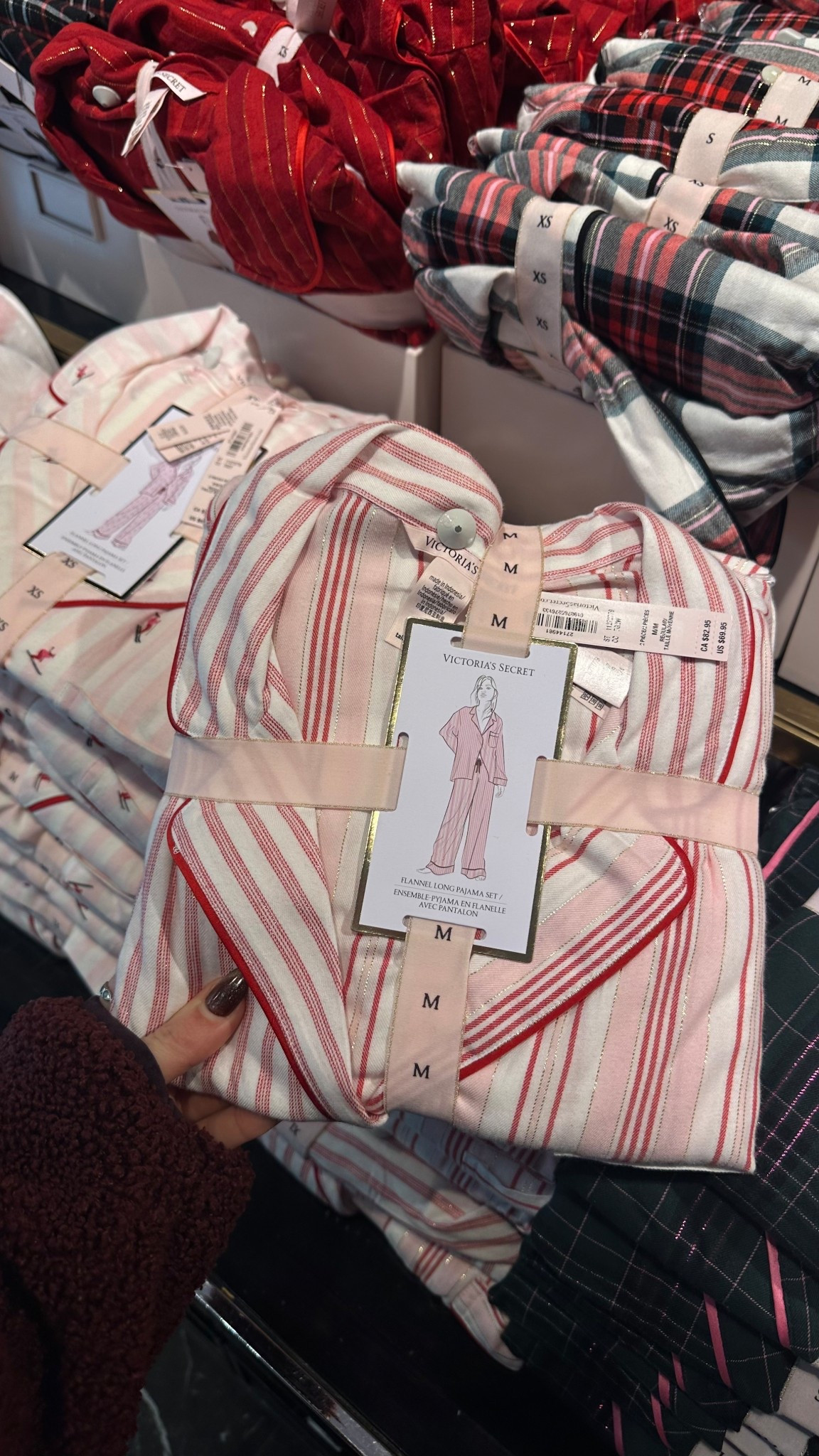Victoria Secret holiday pajamas 

#LTKHoliday #LTKFindsUnder100 #LTKSaleAlert